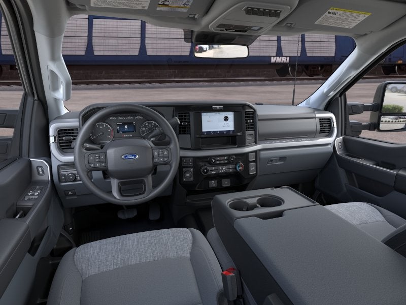 2026 Ford Super Duty F-350 SRW F-350® XLT