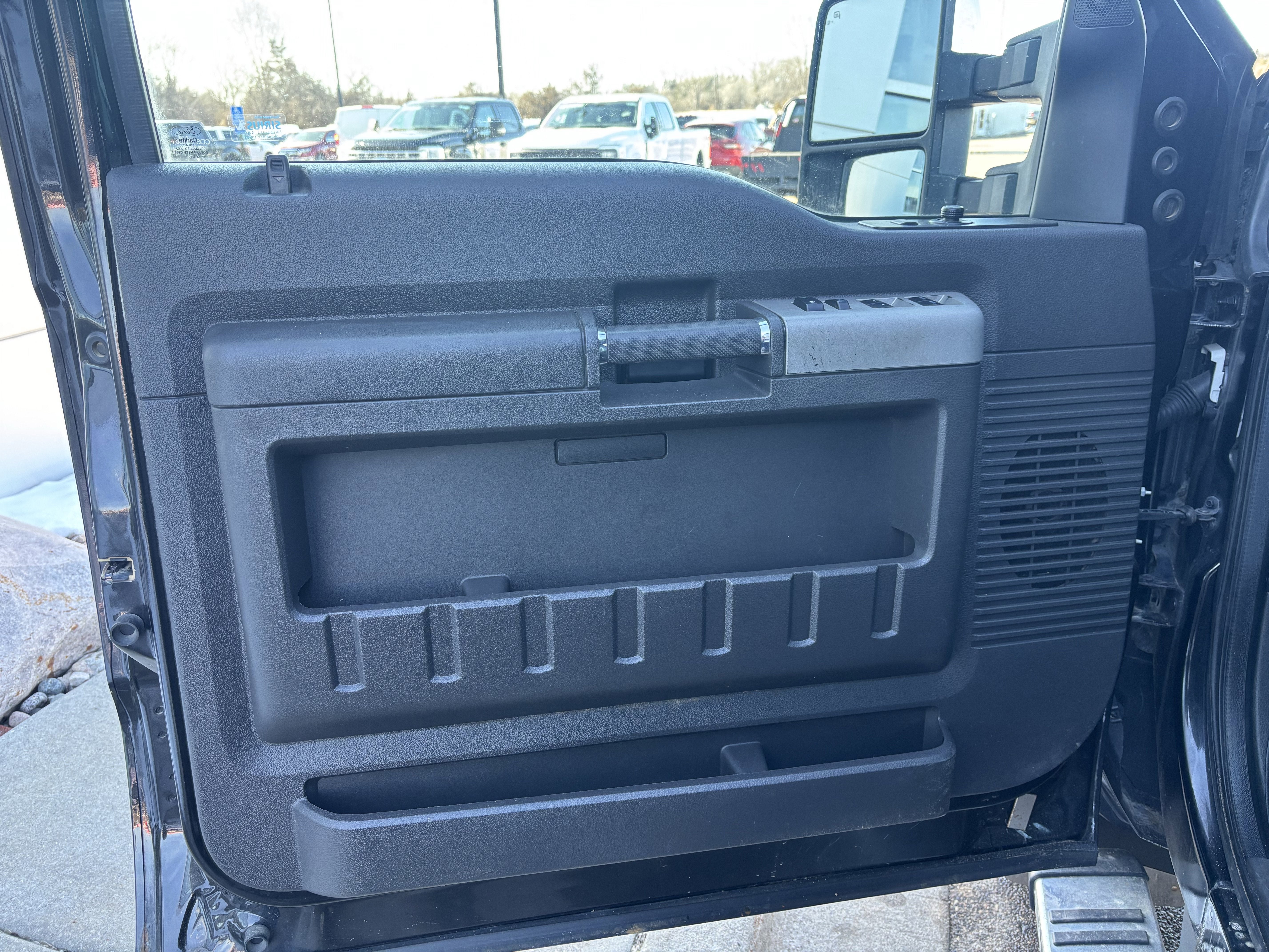 2014 Ford Super Duty F-350 SRW Lariat