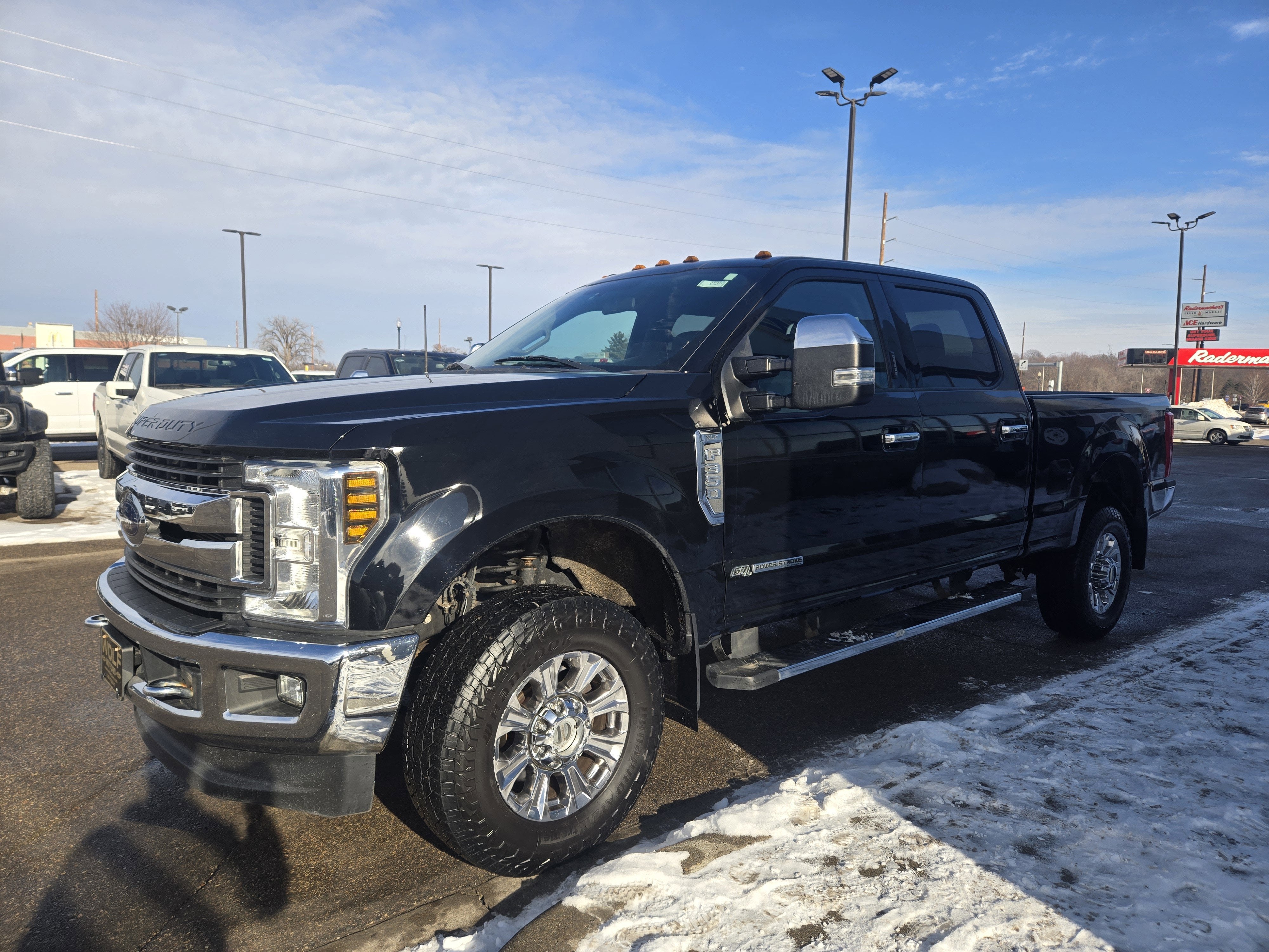 2018 Ford Super Duty F-350 SRW XLT
