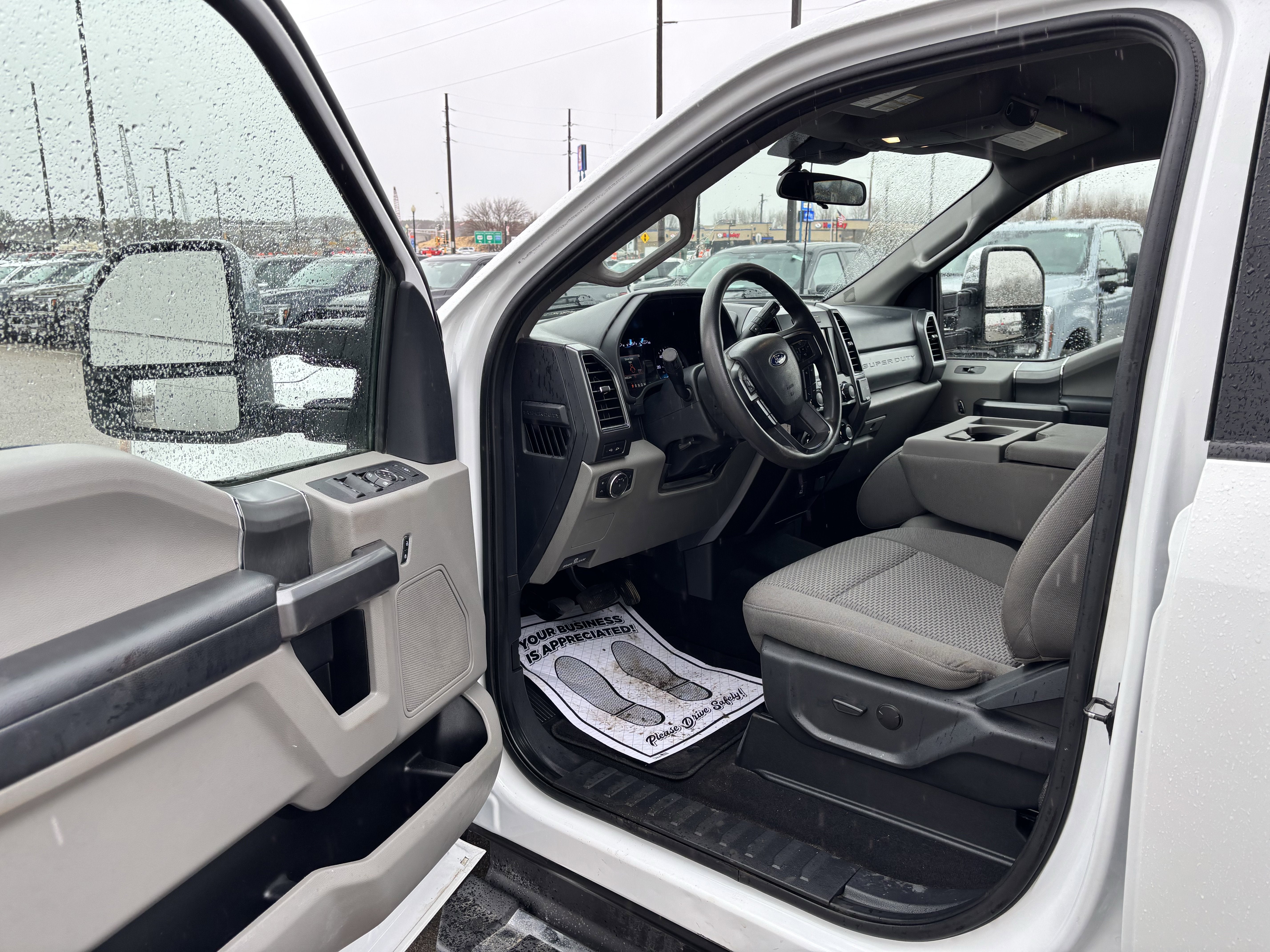 2022 Ford Super Duty F-350 SRW XLT