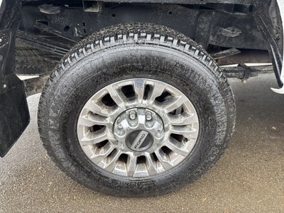 2022 Ford Super Duty F-350 SRW XLT