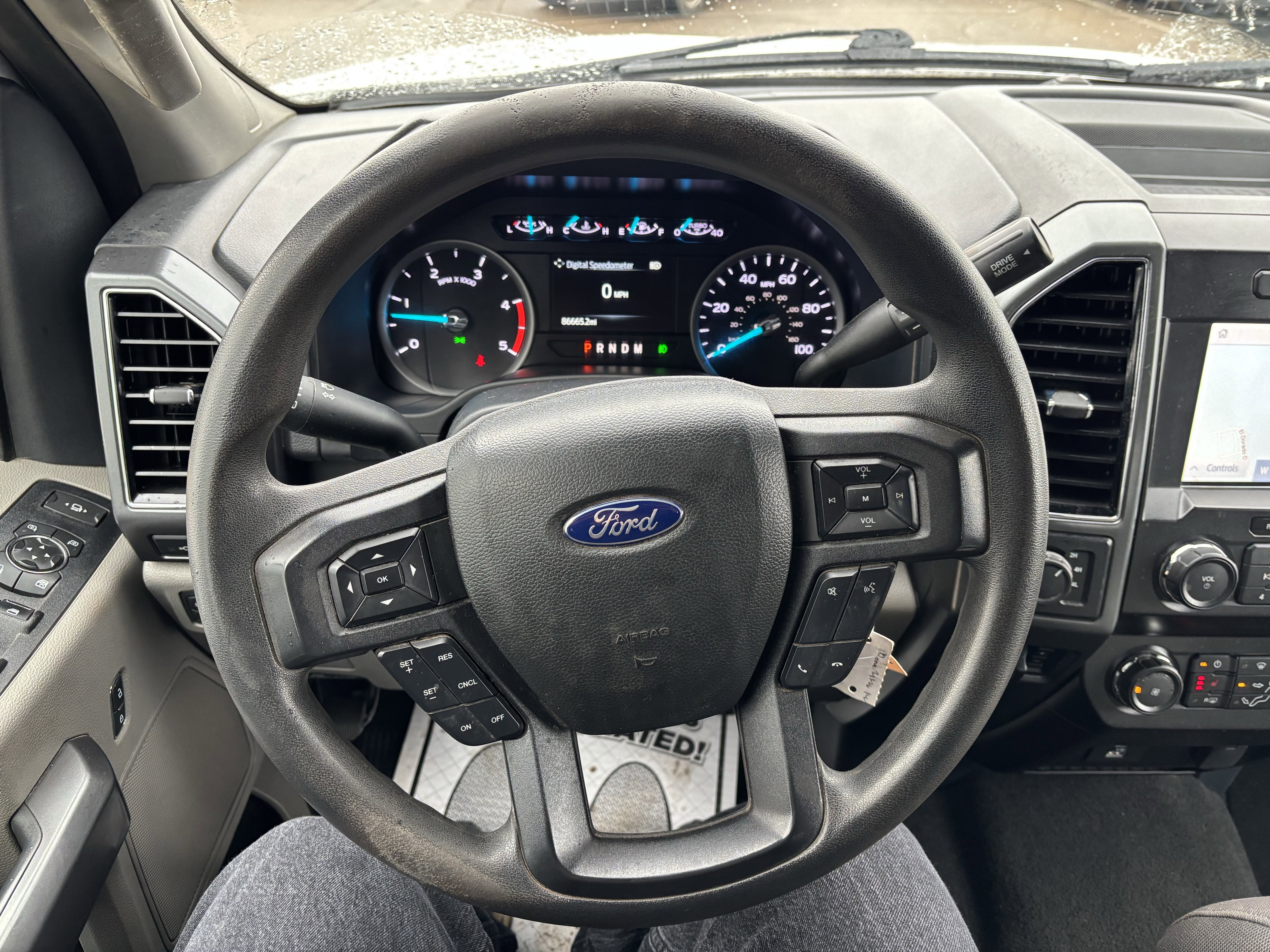 2022 Ford Super Duty F-350 SRW XLT