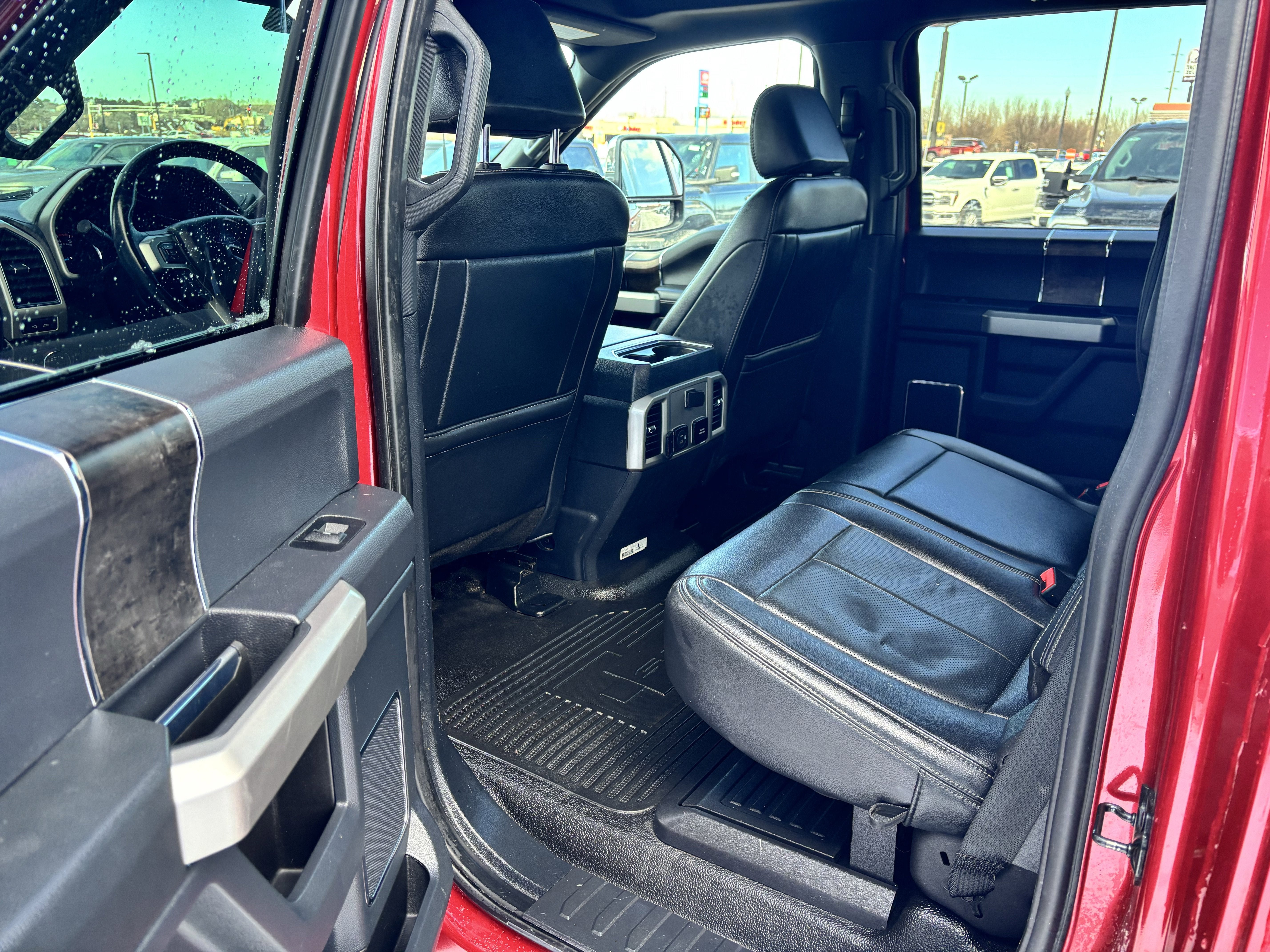 2022 Ford Super Duty F-350 SRW LARIAT