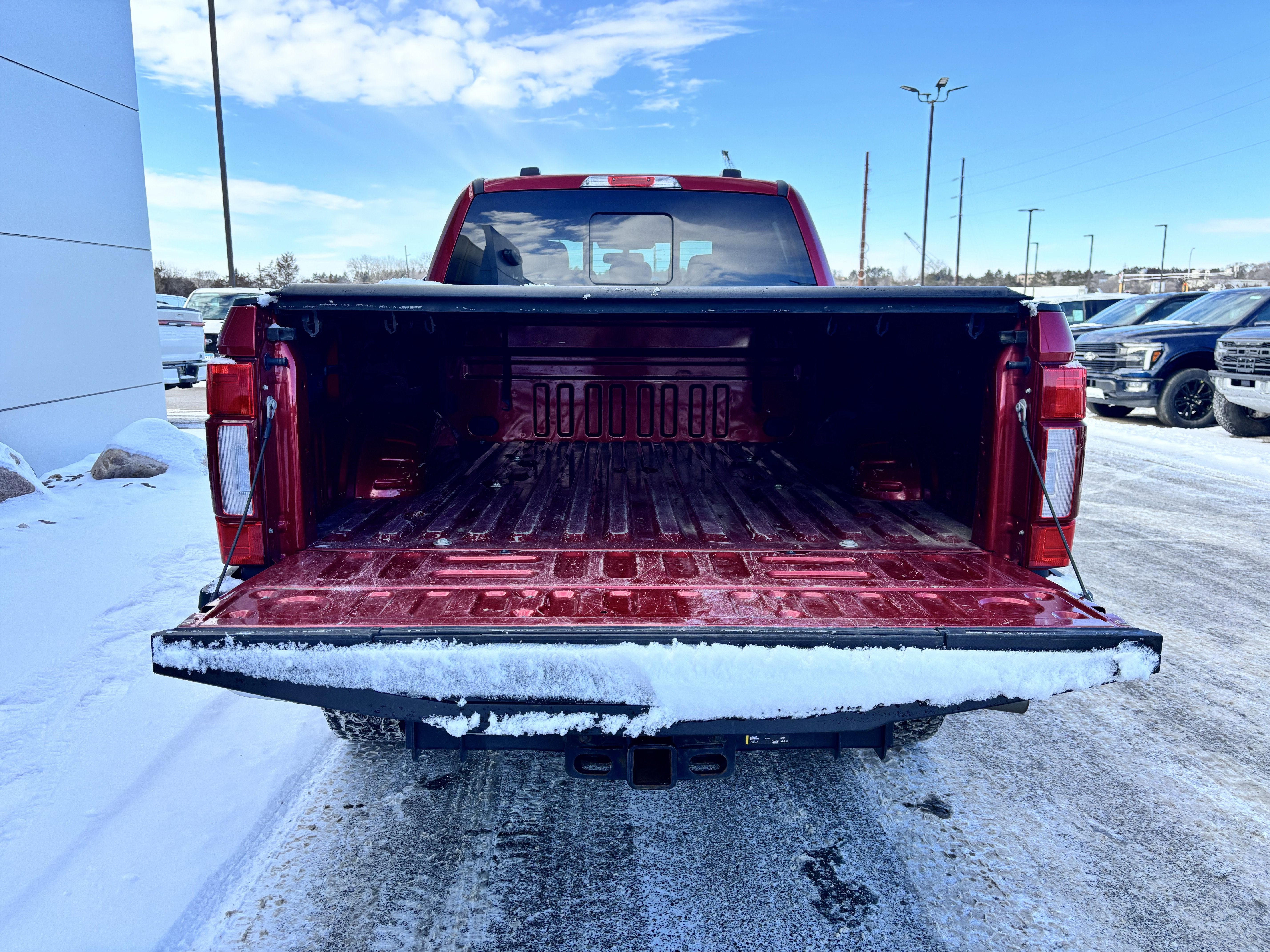 2022 Ford Super Duty F-350 SRW LARIAT