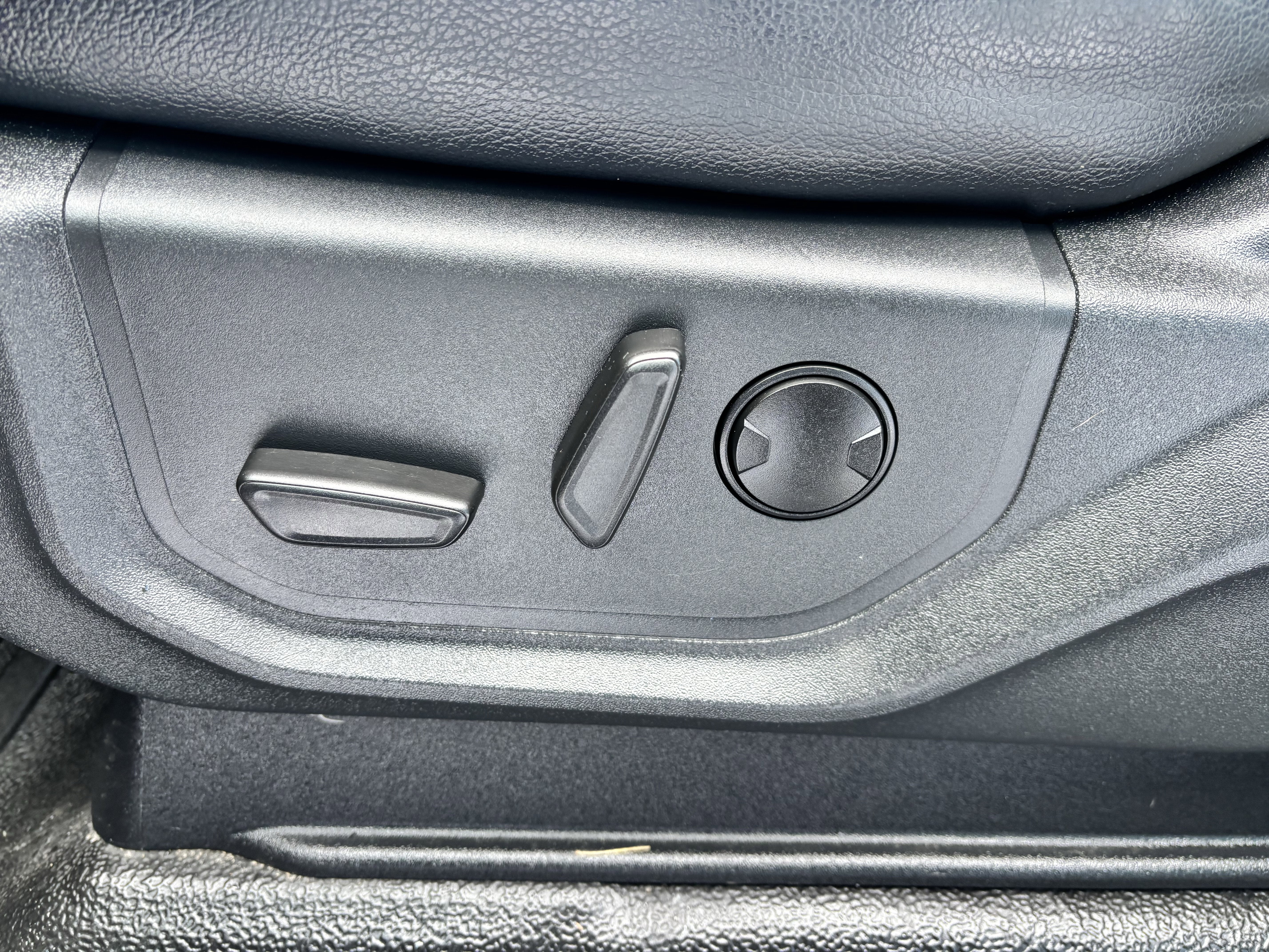 2022 Ford Super Duty F-350 SRW LARIAT