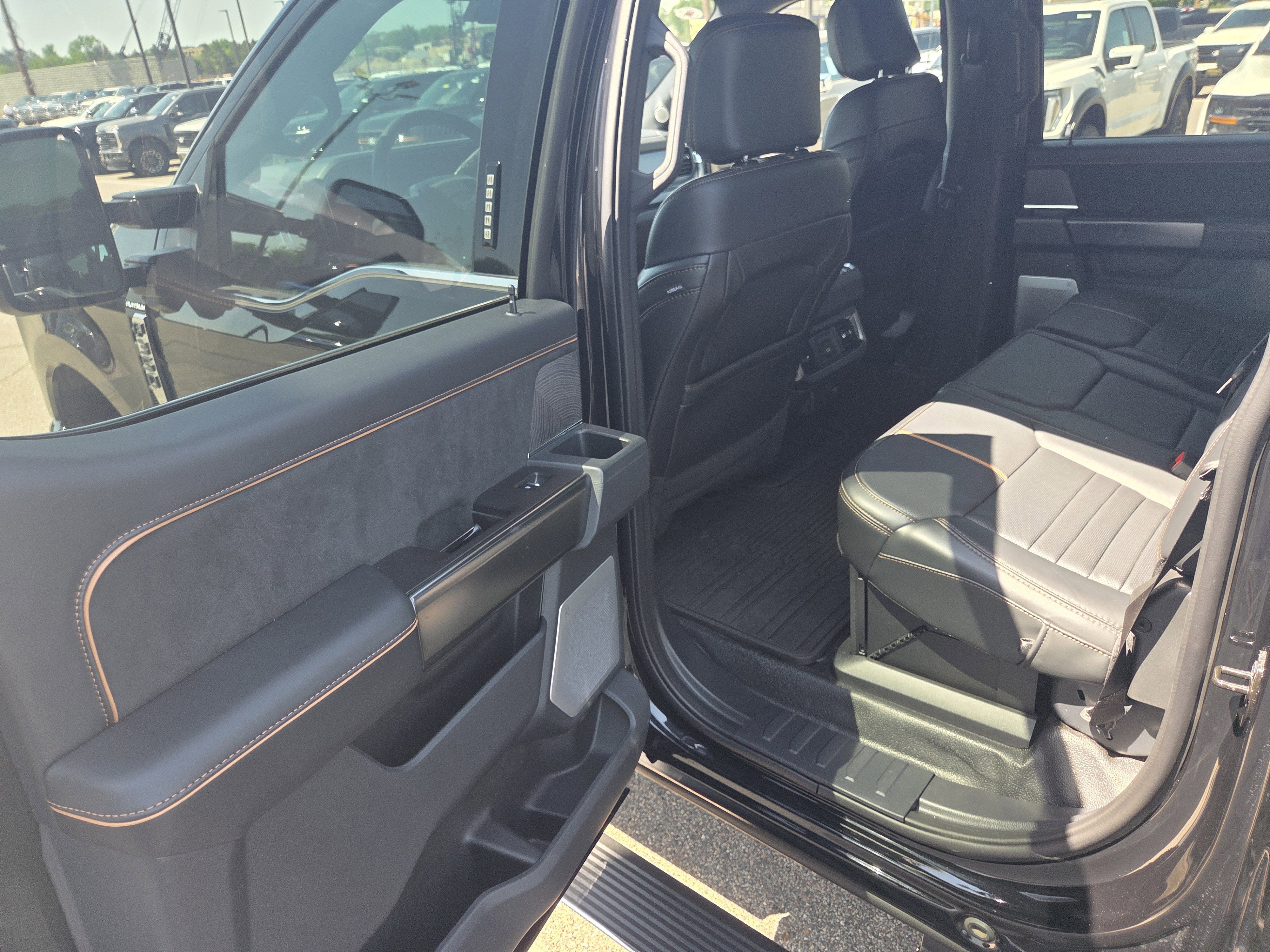 2024 Ford Super Duty F-350 SRW Base