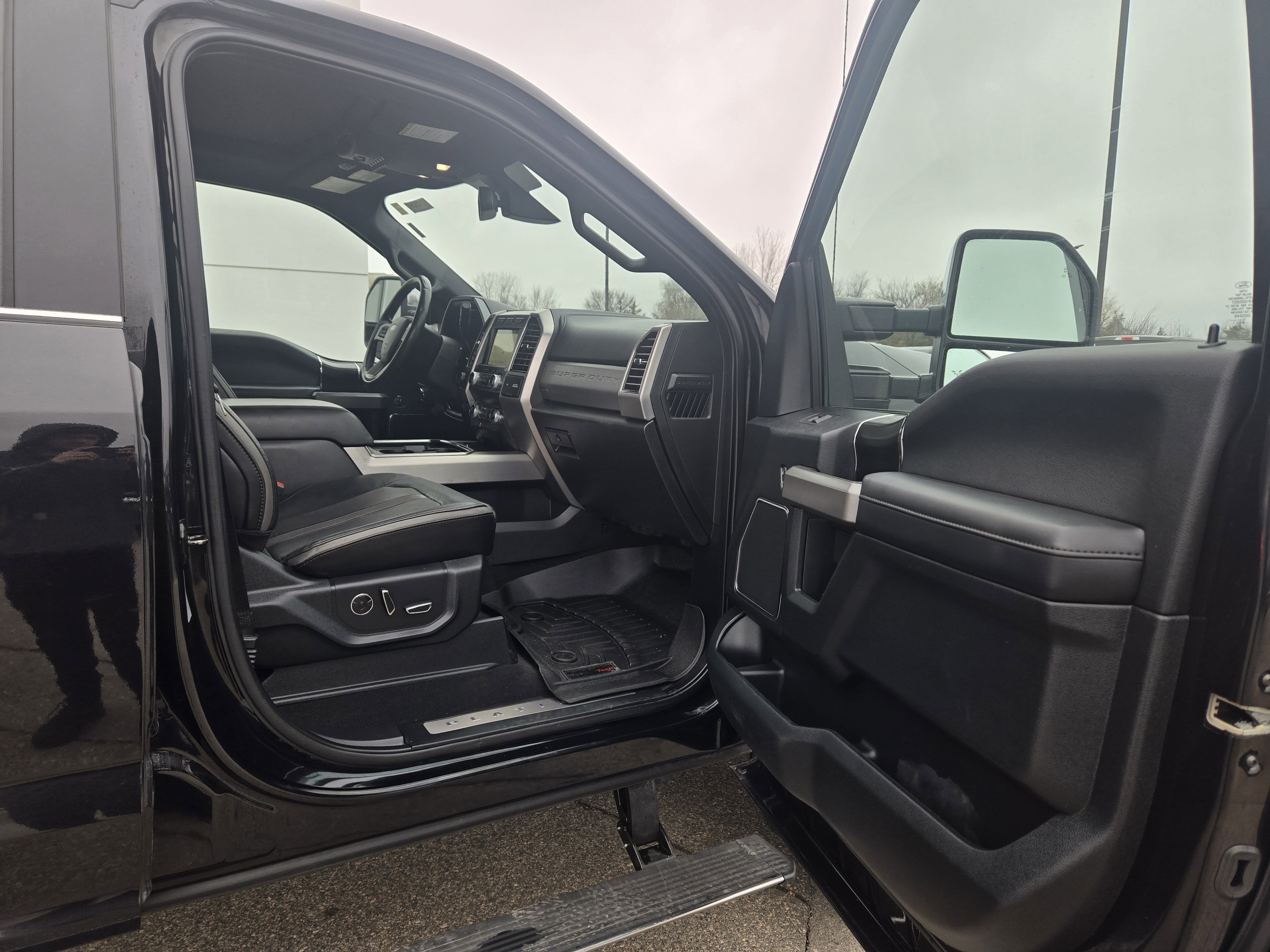 2019 Ford Super Duty F-350 SRW Platinum