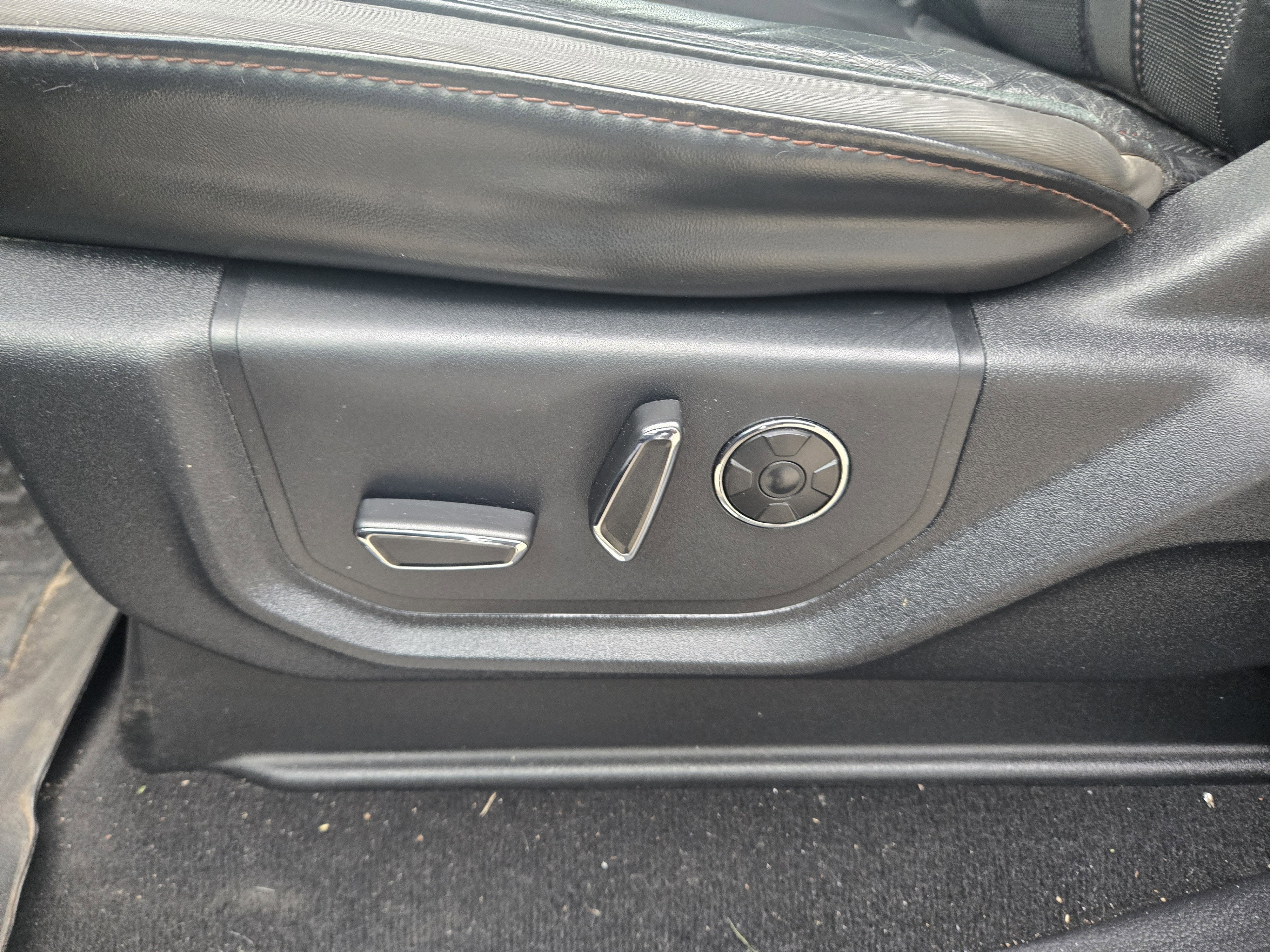 2019 Ford Super Duty F-350 SRW Platinum