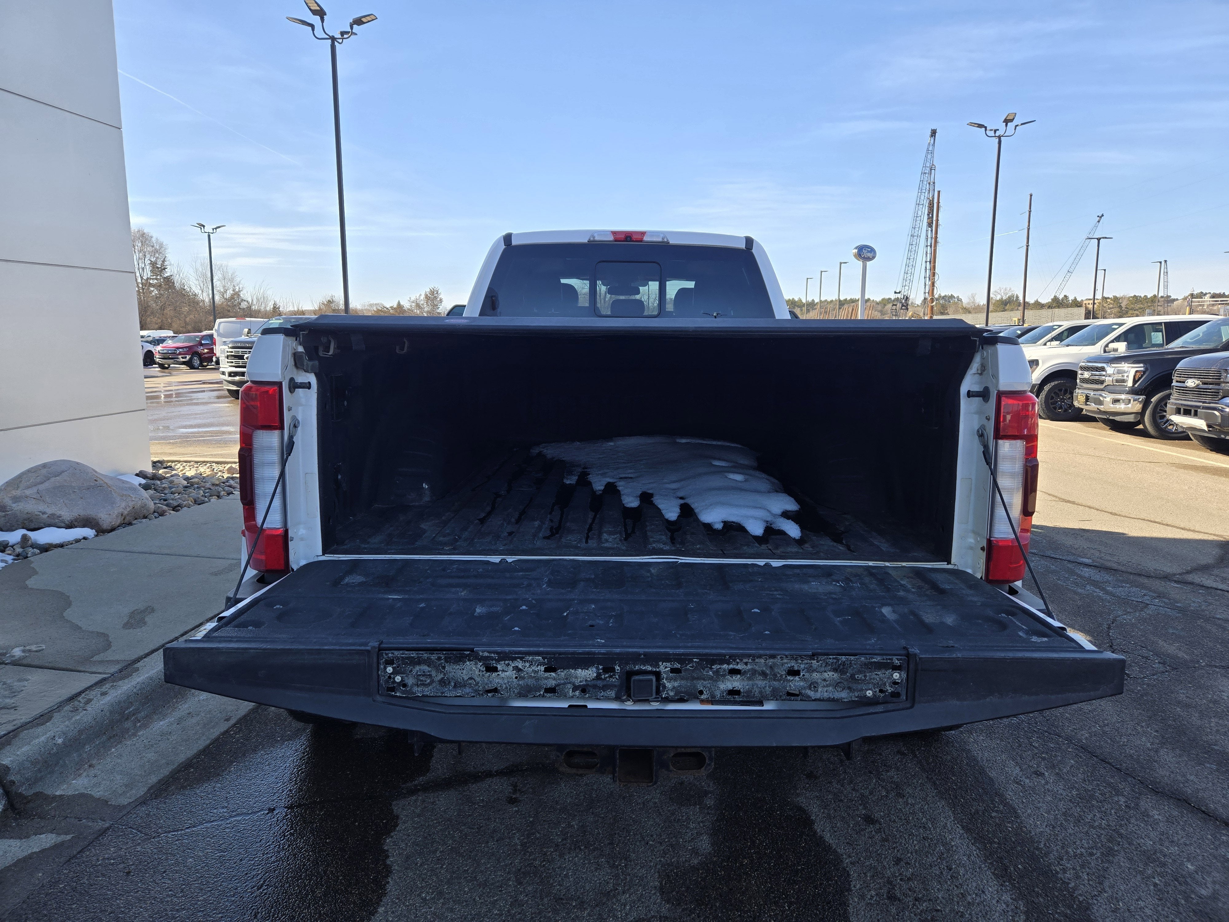 2017 Ford Super Duty F-350 DRW Base