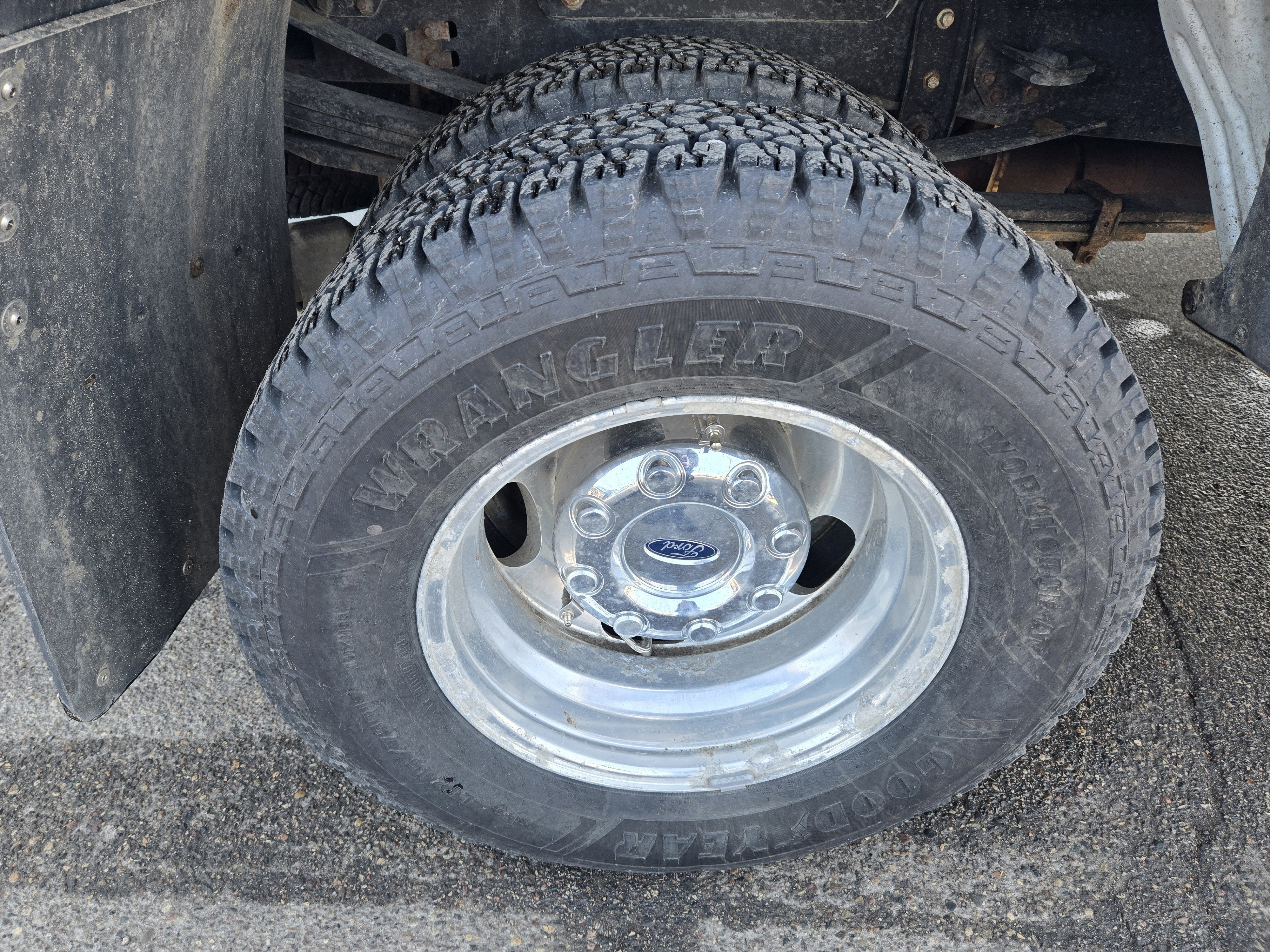 2017 Ford Super Duty F-350 DRW Base