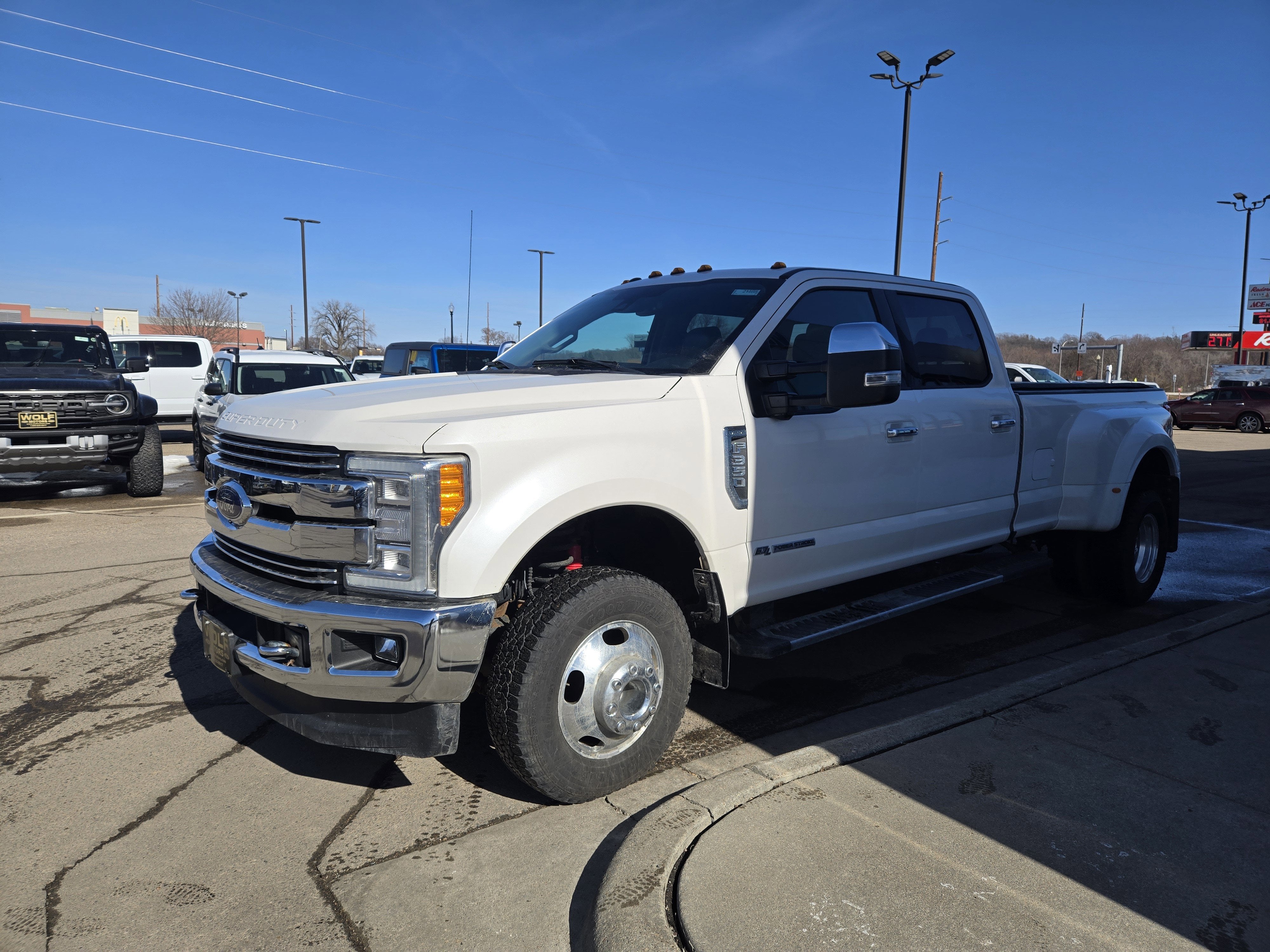 2017 Ford Super Duty F-350 DRW Base