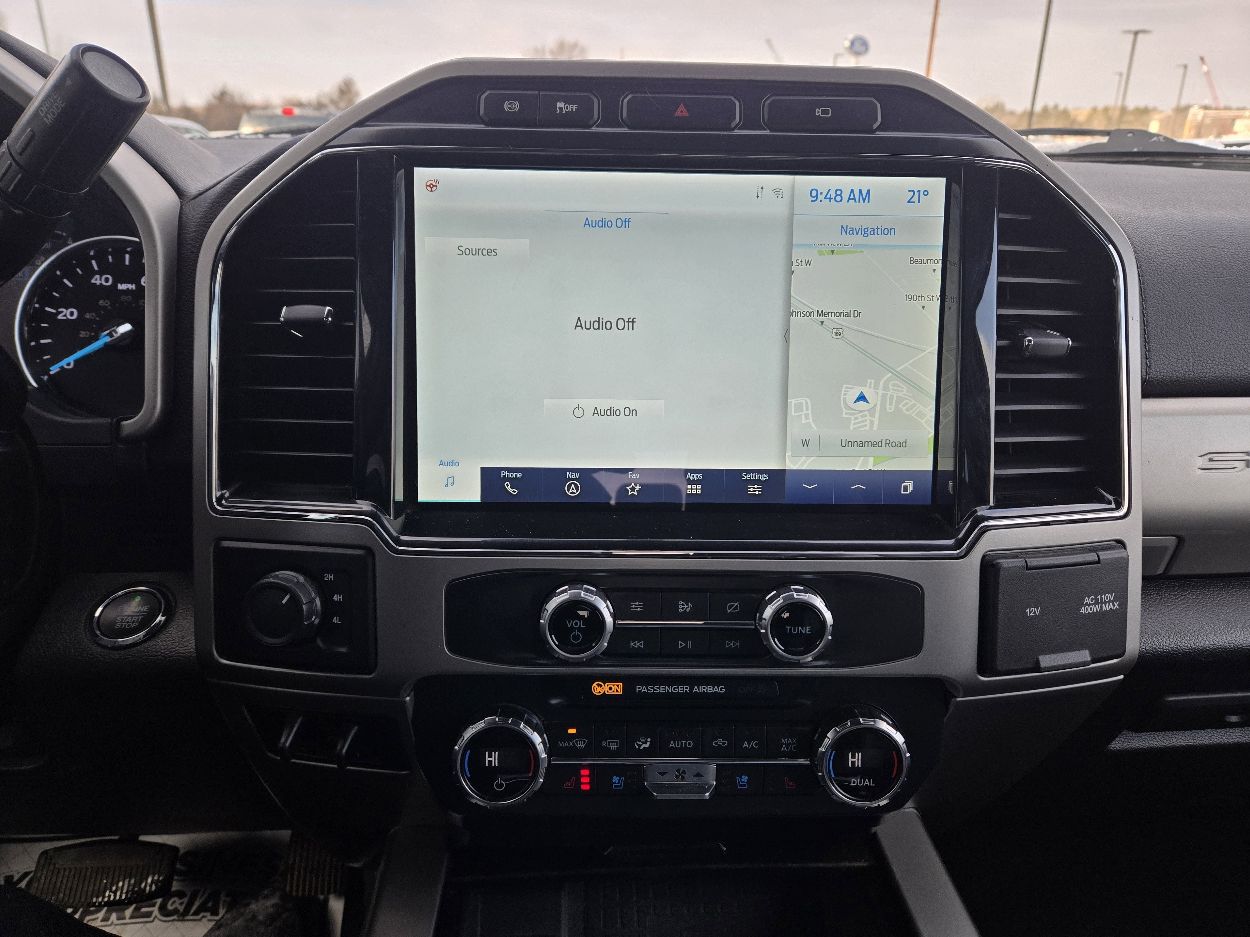 2022 Ford Super Duty F-350 DRW LARIAT