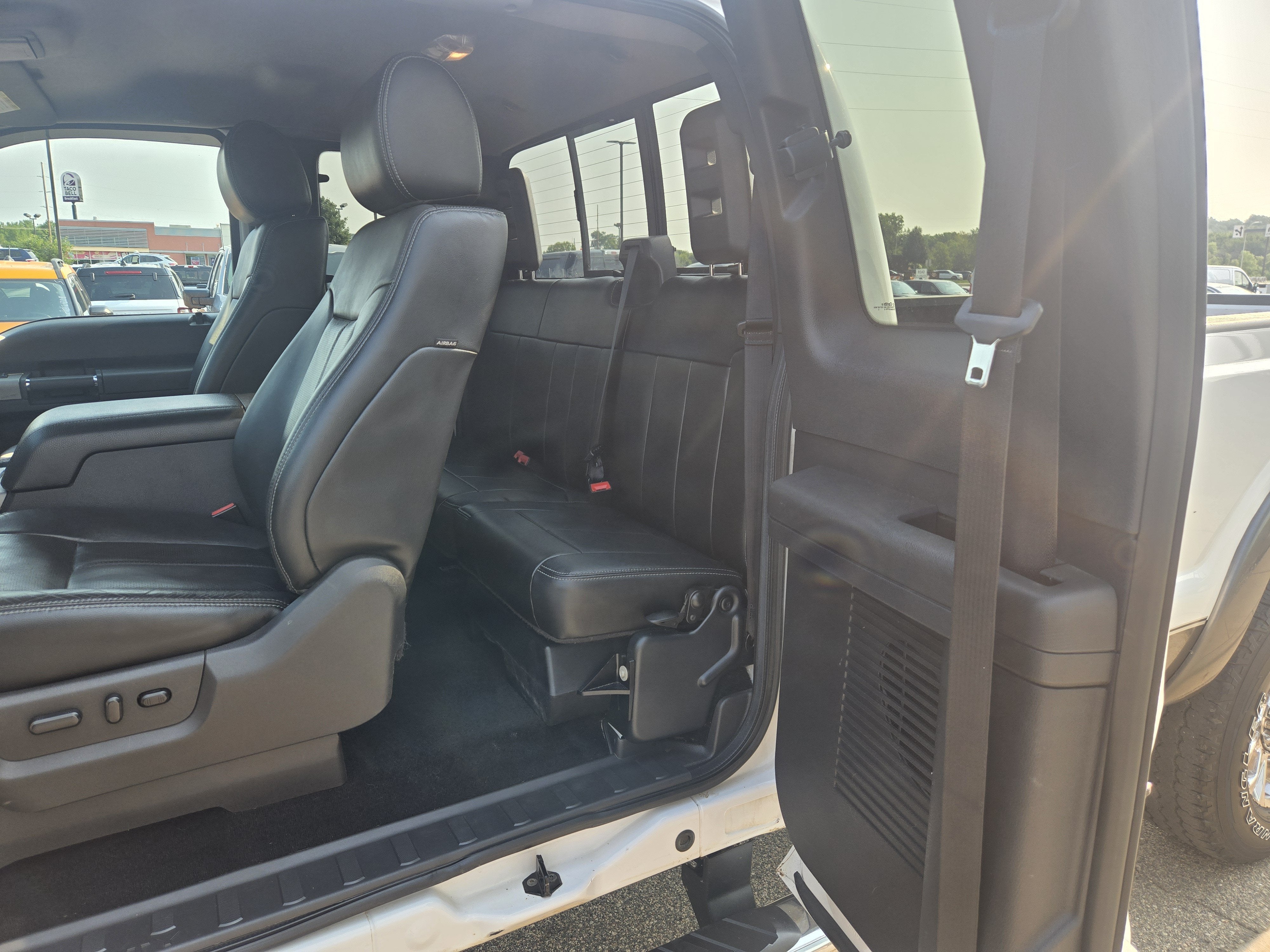 2016 Ford Super Duty F-350 SRW Base