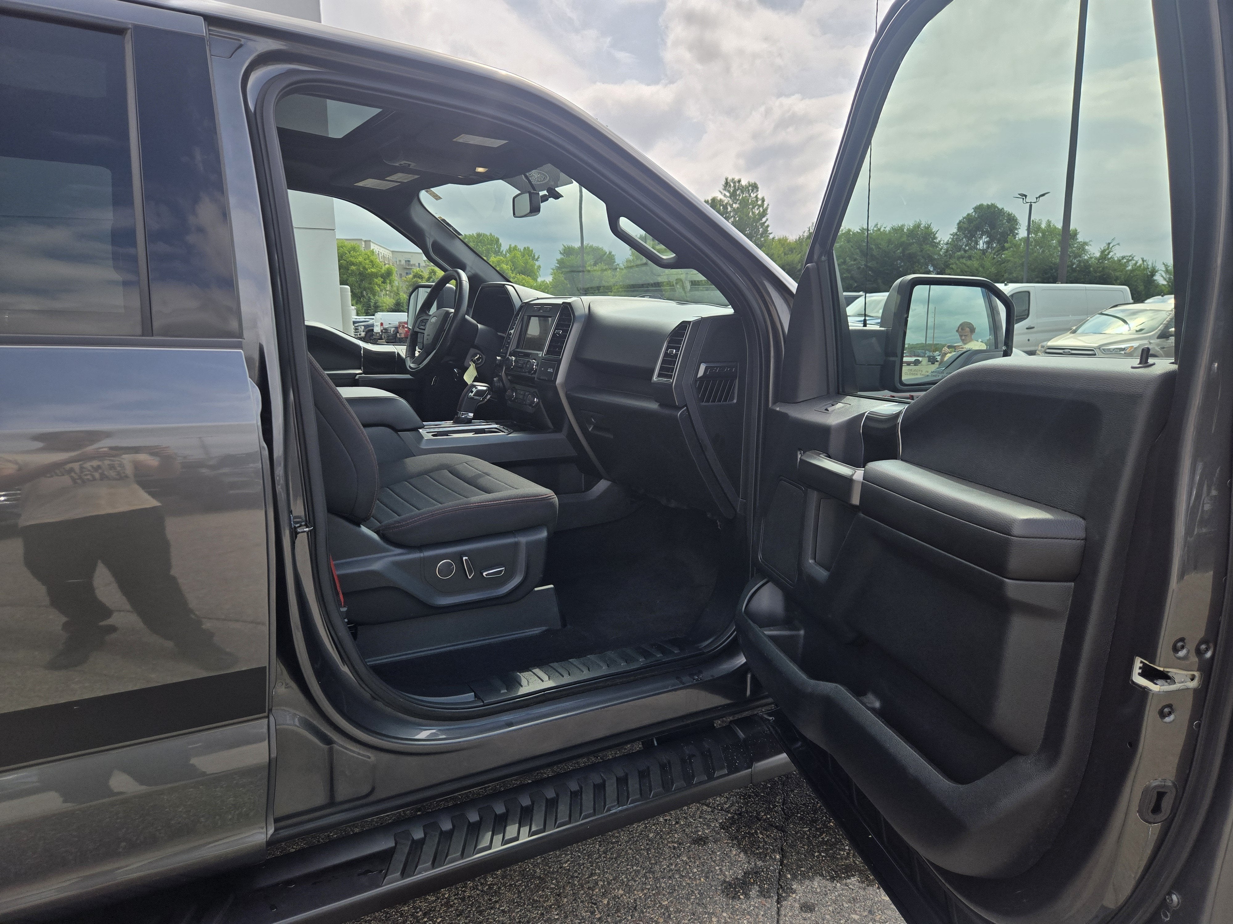 2018 Ford F-150 Base
