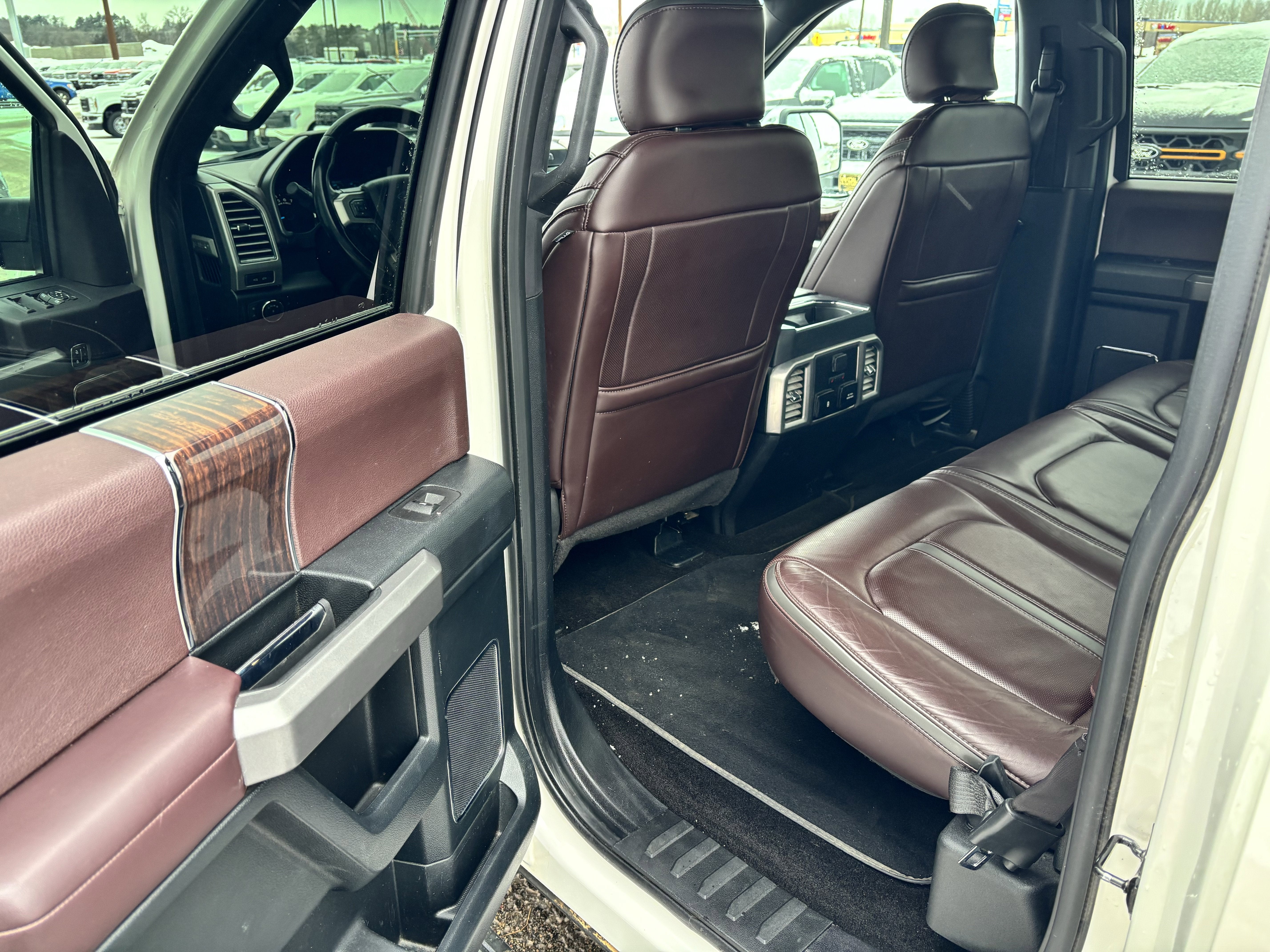 2017 Ford F-150 Platinum