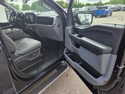 2022 Ford F-150 Base
