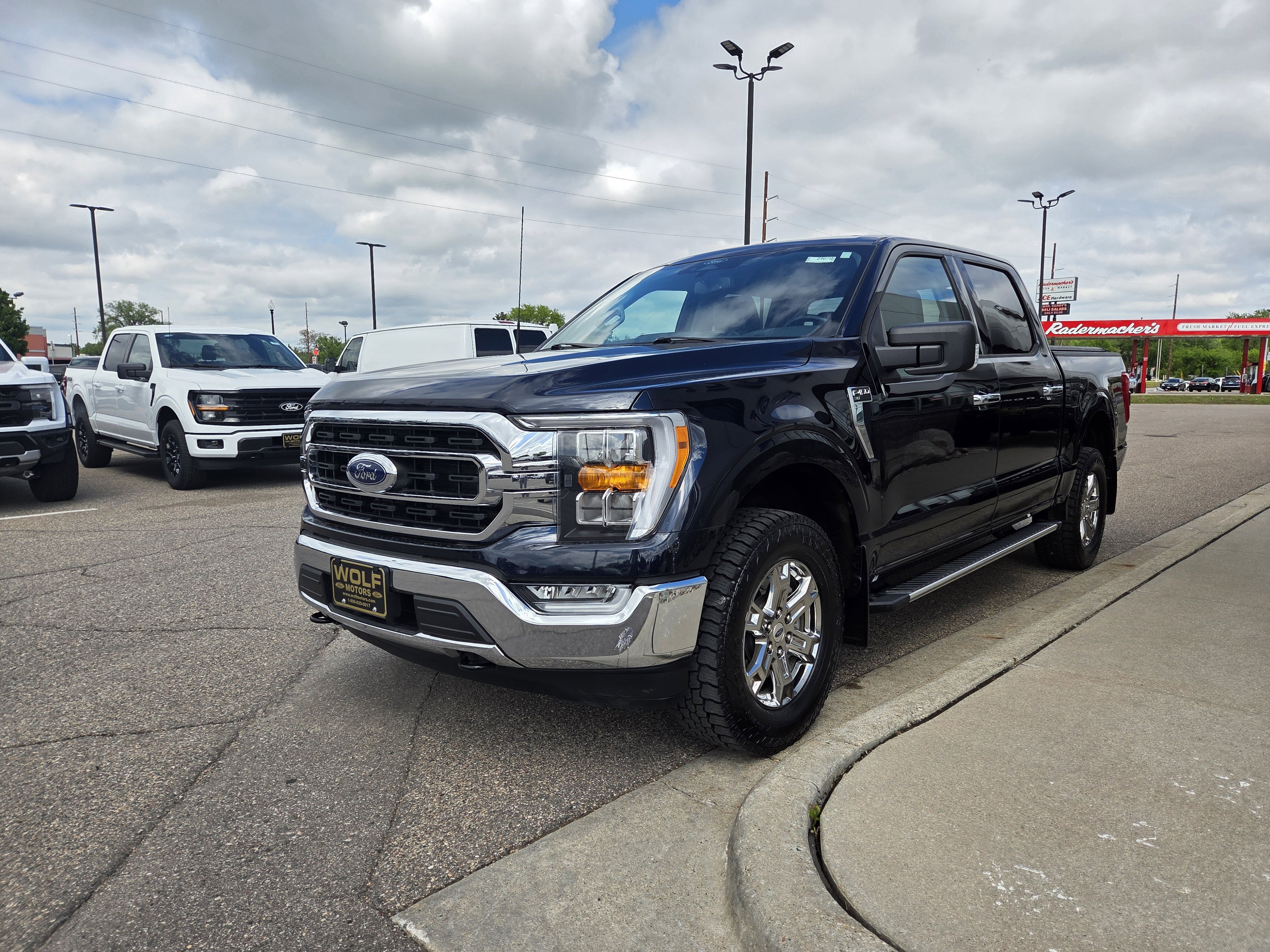 2022 Ford F-150 Base