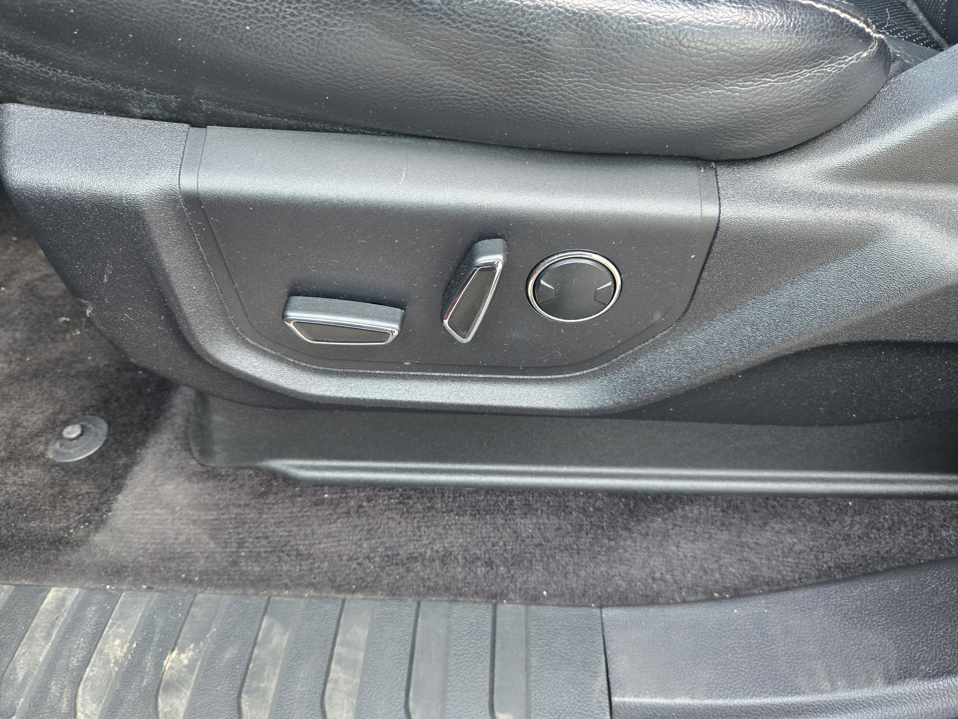 2016 Ford F-150 Base