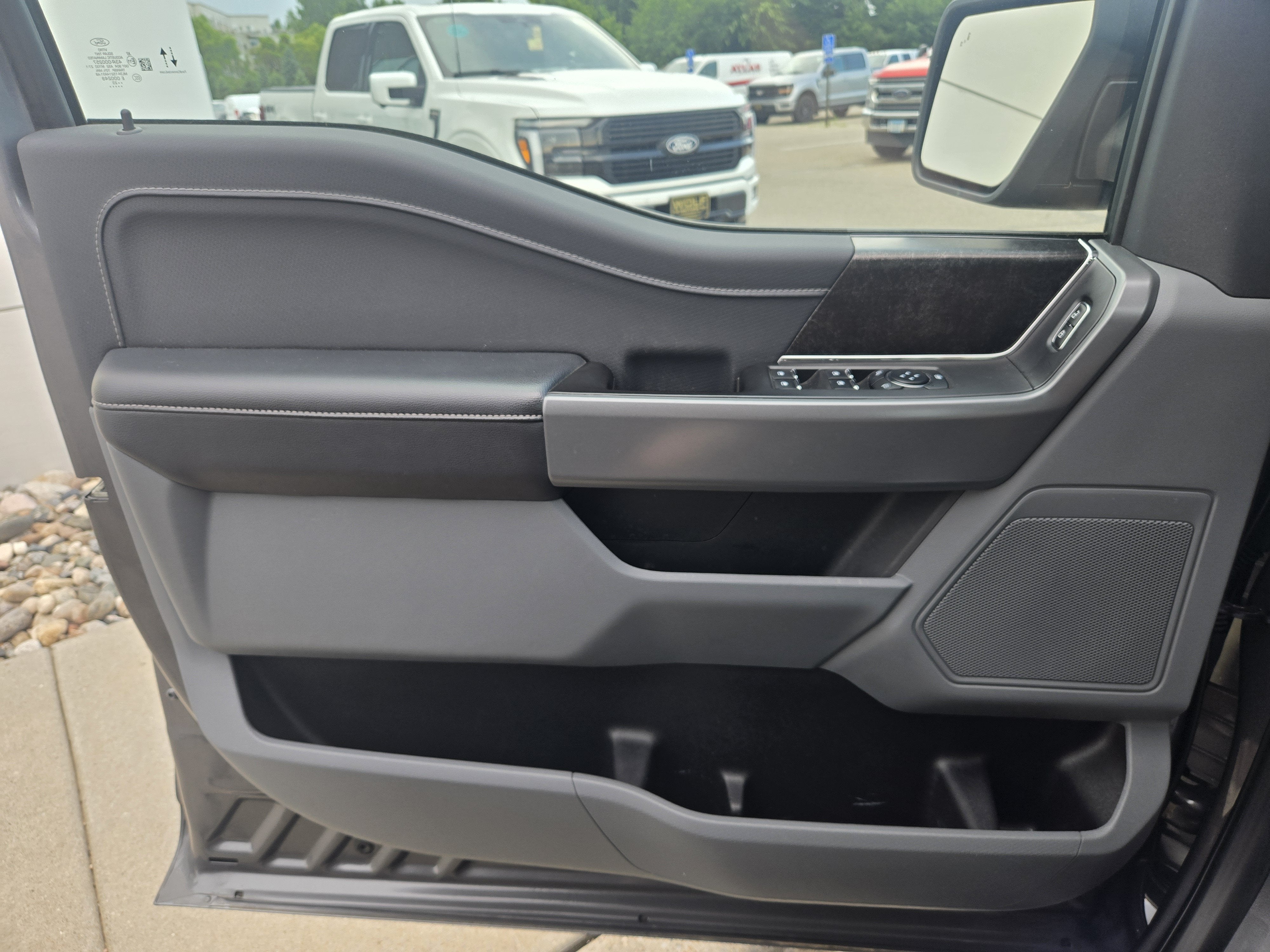 2023 Ford F-150 Base