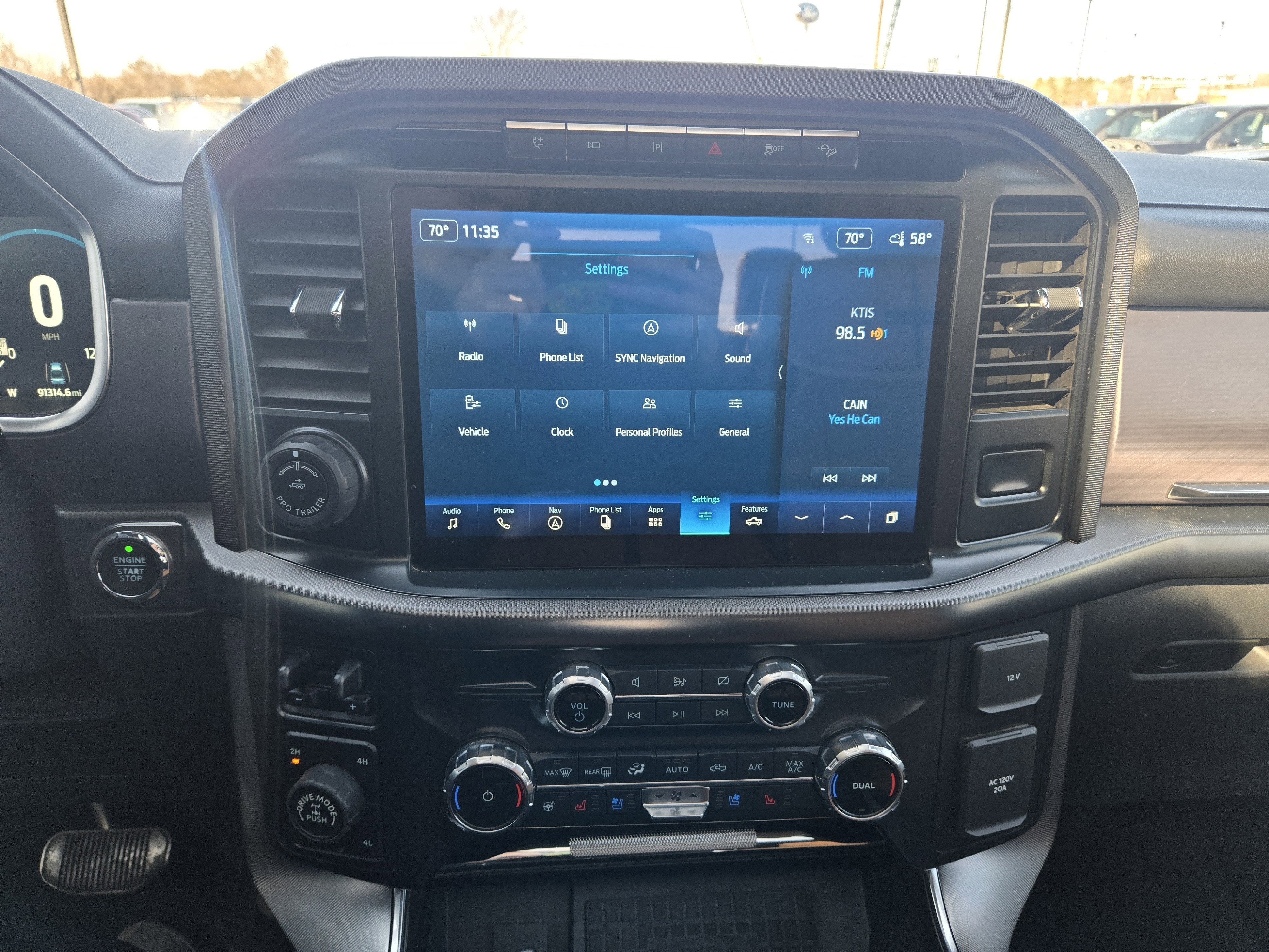 2022 Ford F-150 Platinum