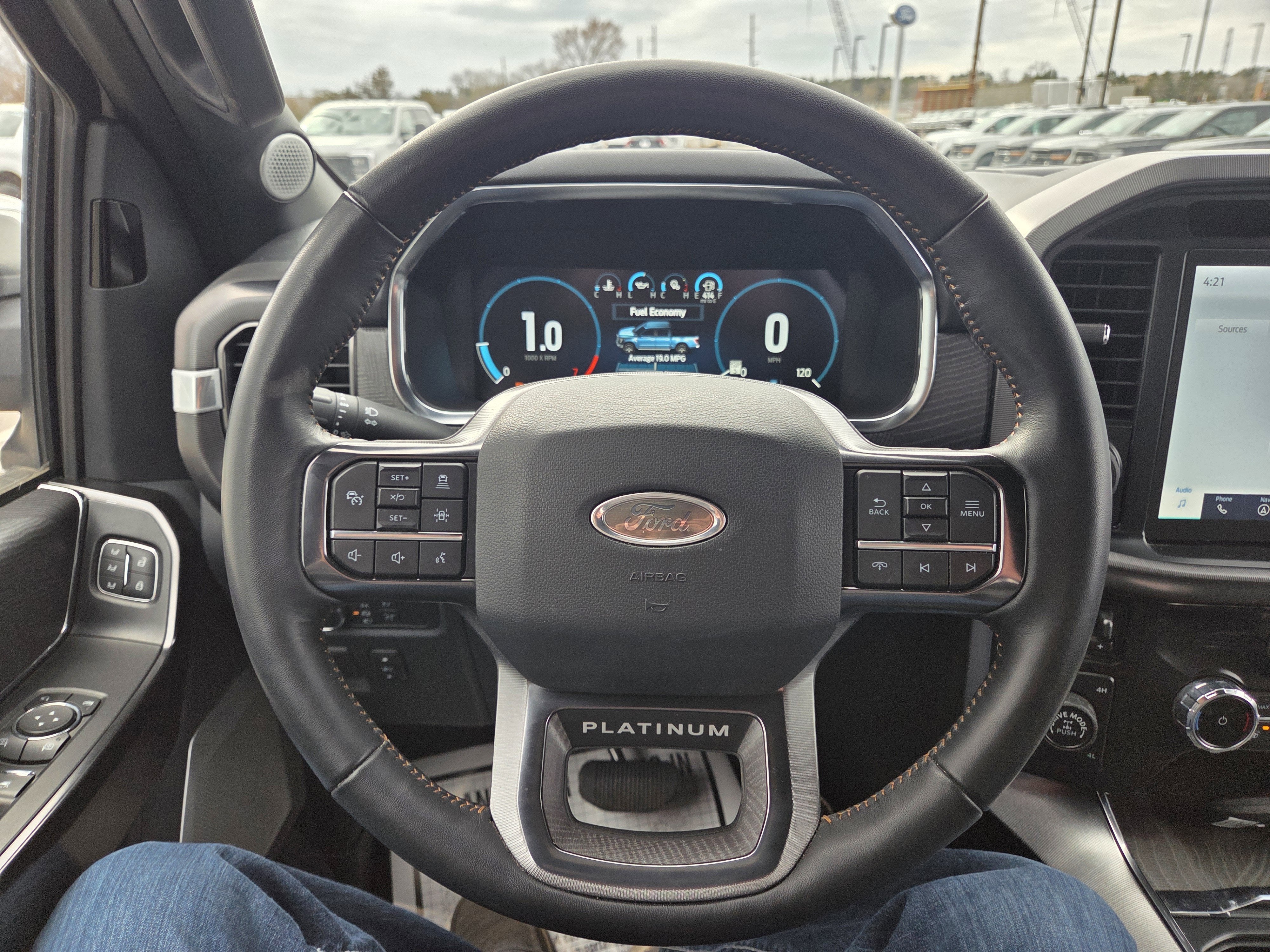 2022 Ford F-150 Platinum