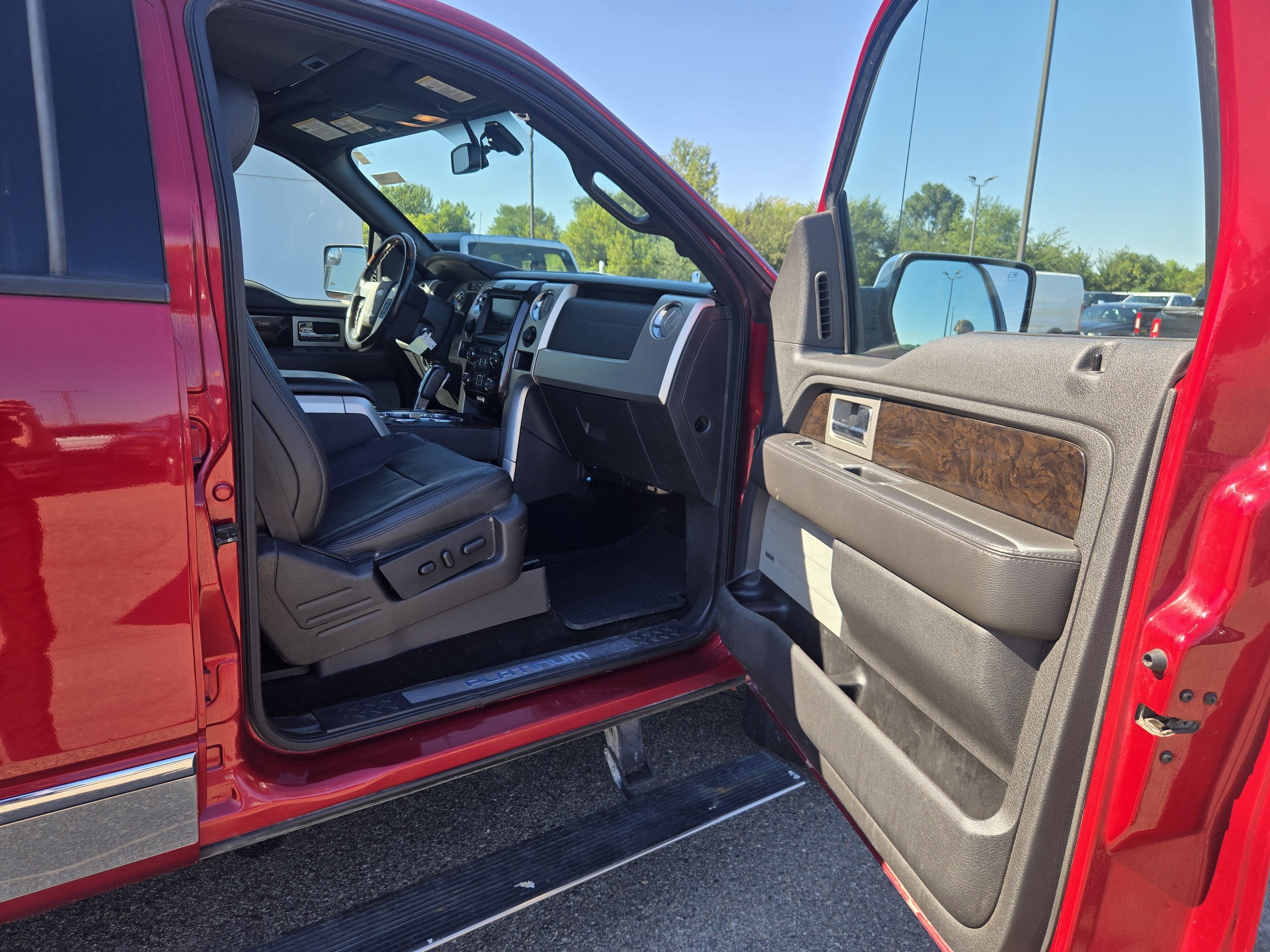 2014 Ford F-150 Platinum