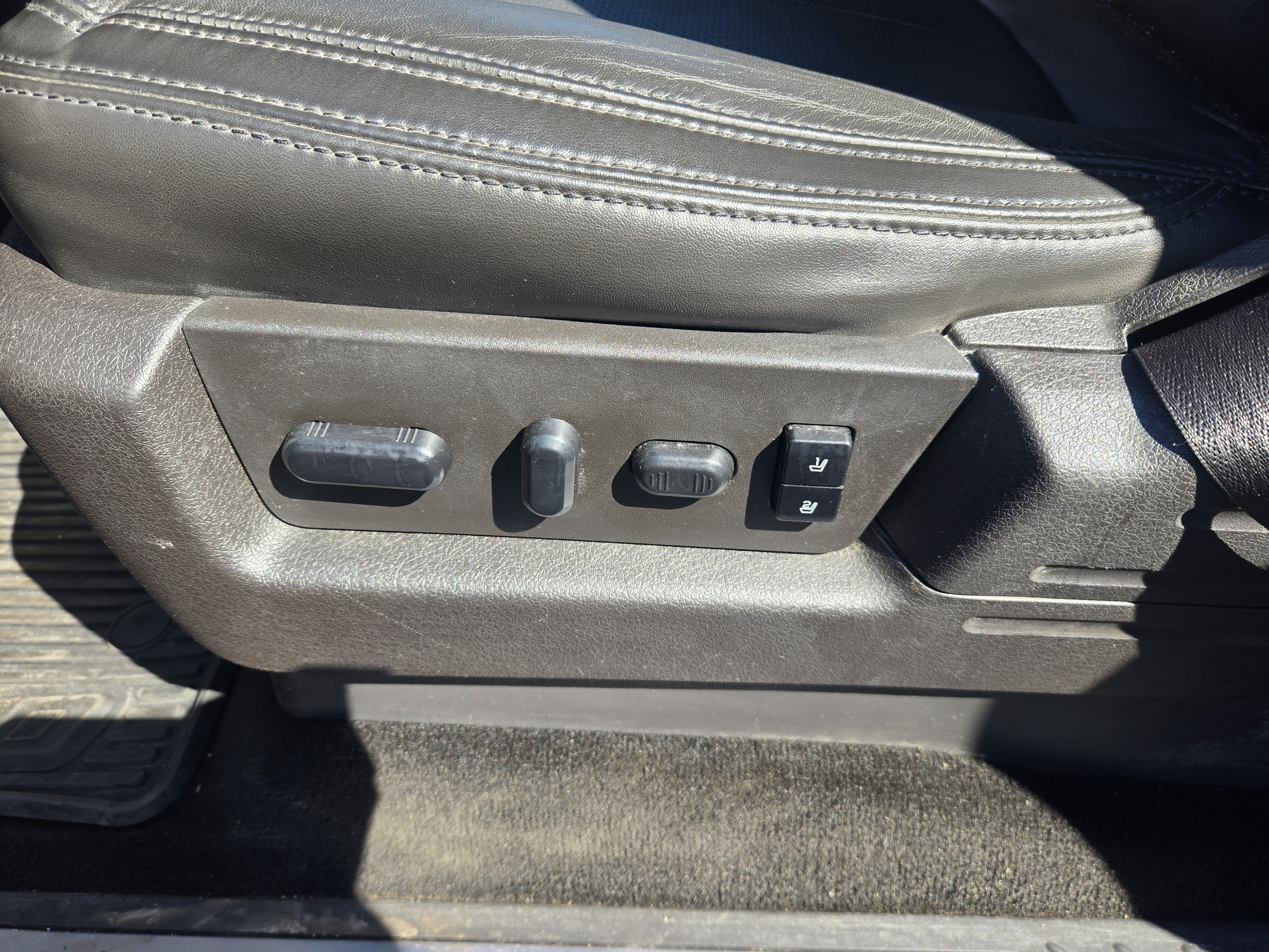 2014 Ford F-150 Platinum