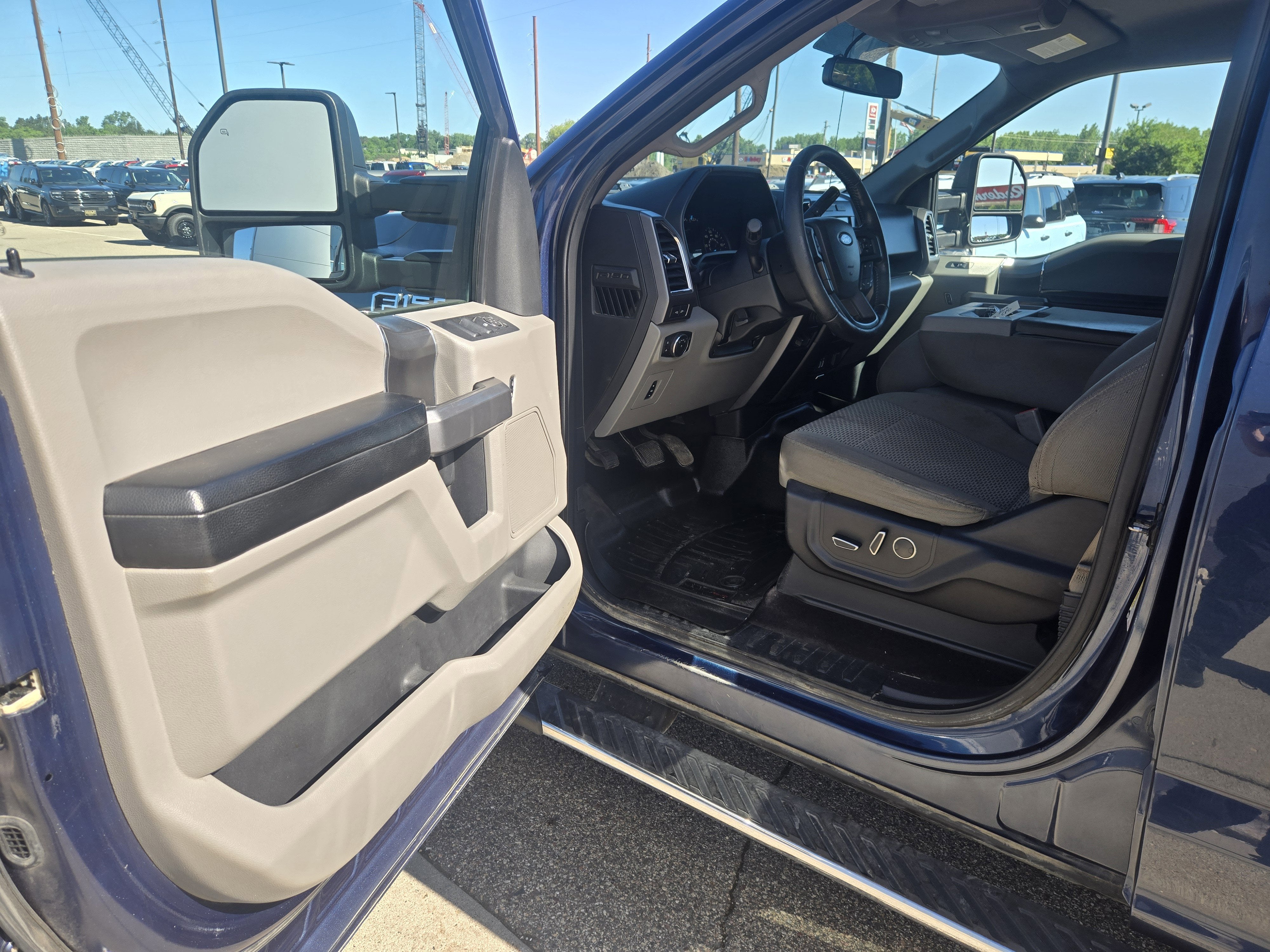 2016 Ford F-150 Base