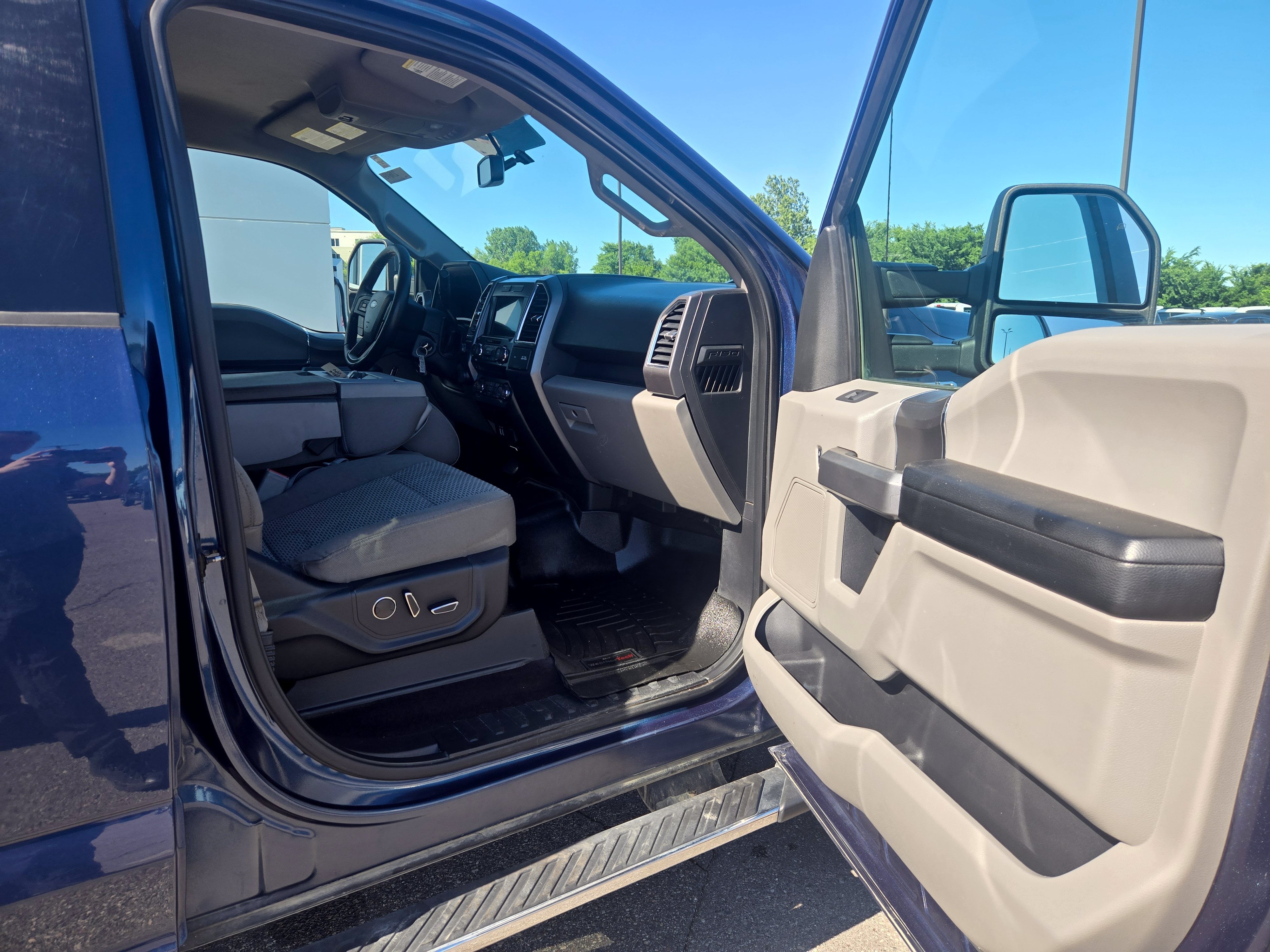 2016 Ford F-150 Base