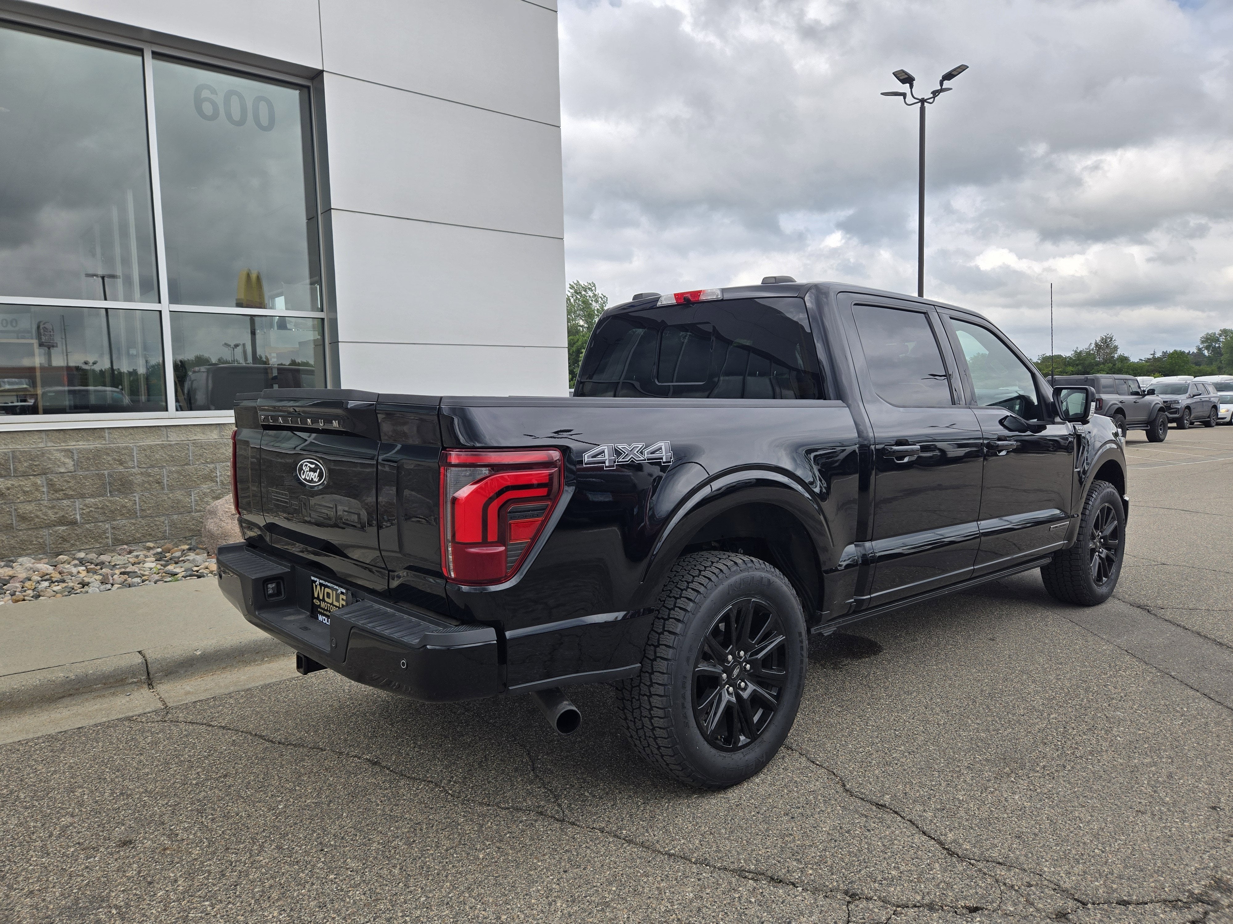 2024 Ford F-150 Platinum