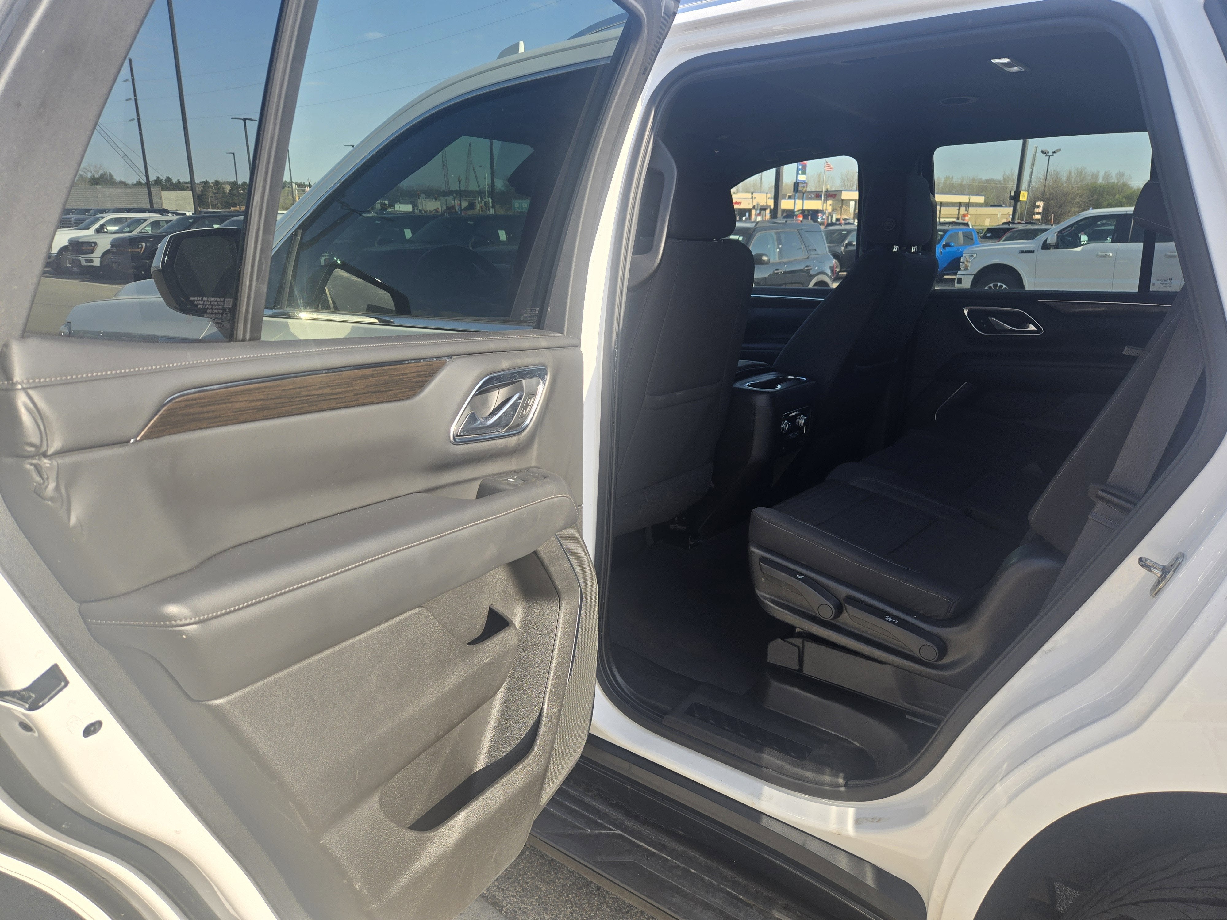 2021 GMC Yukon SLE