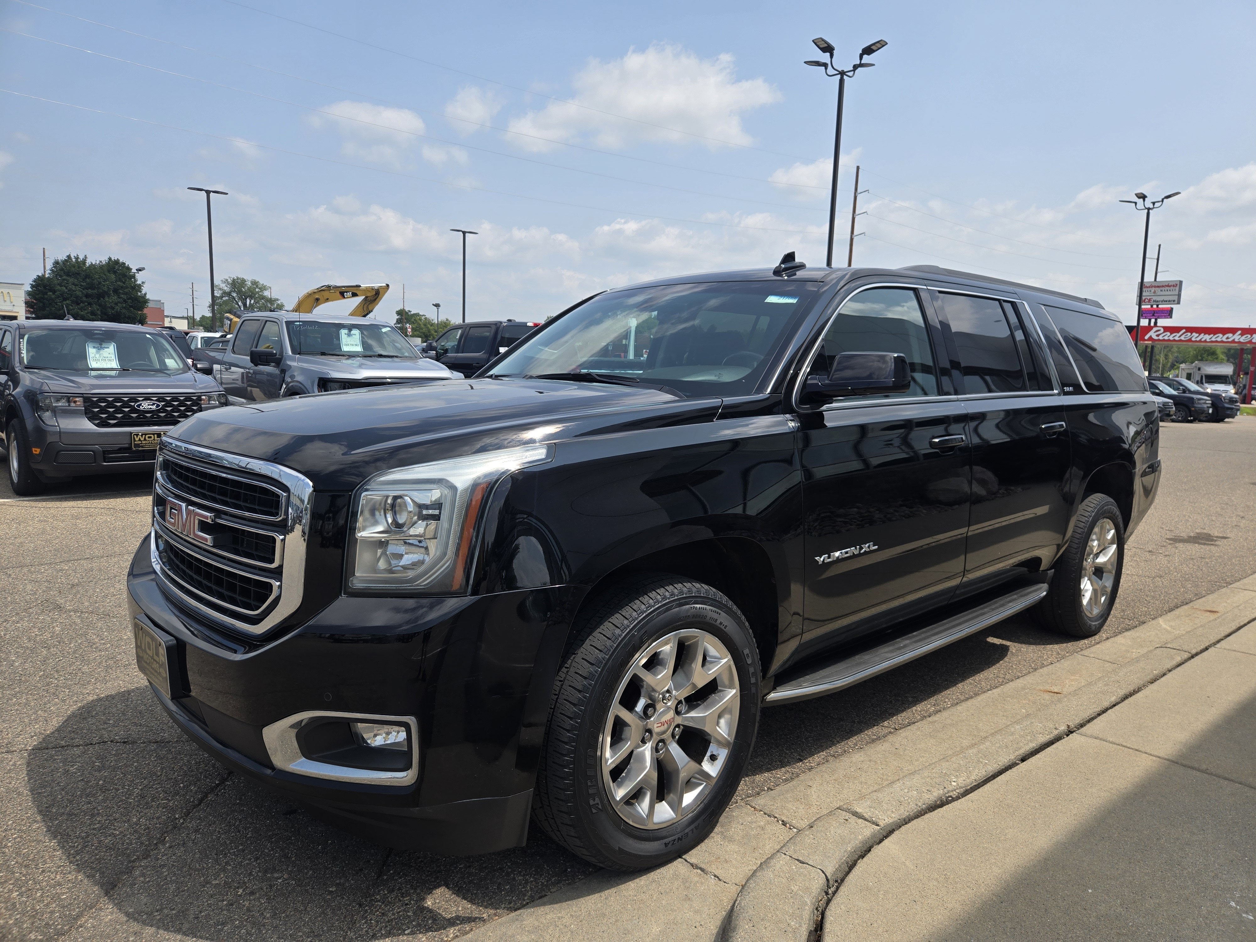 2015 GMC Yukon XL SLE