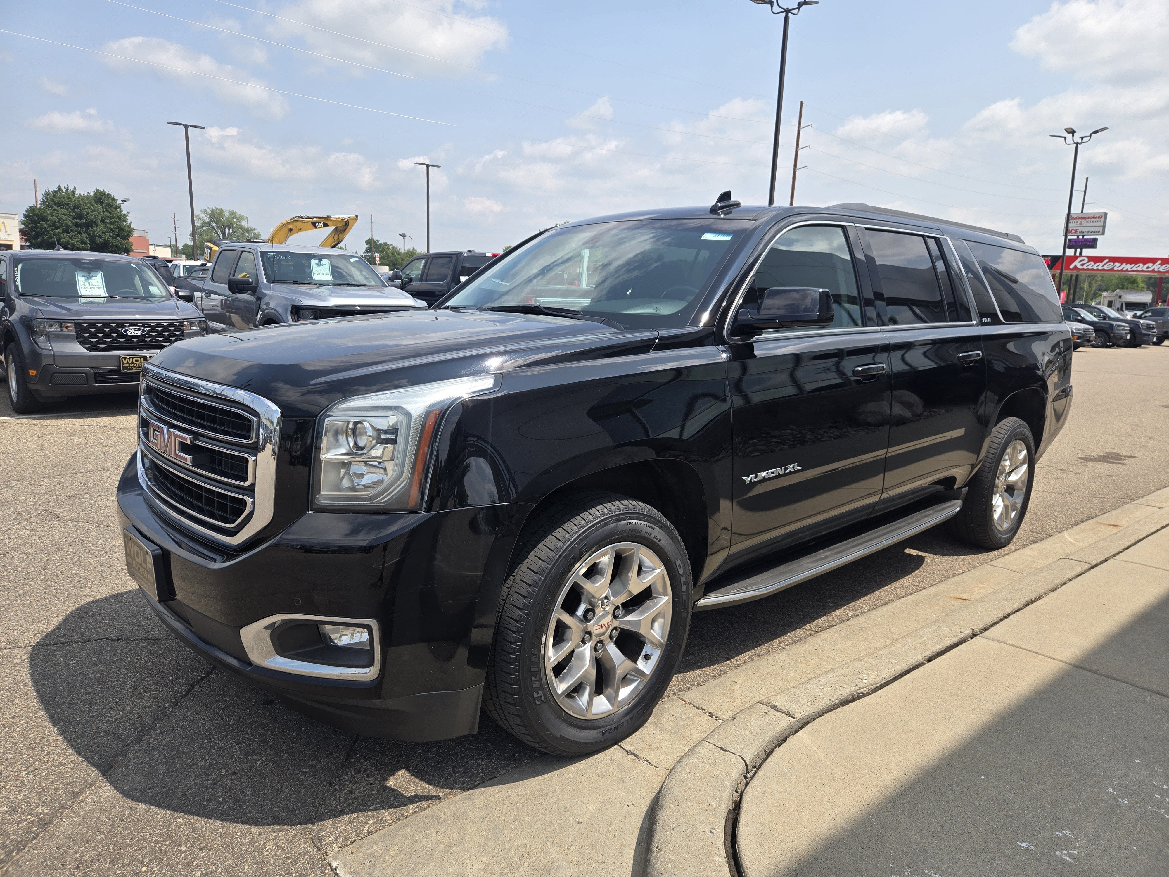 2015 GMC Yukon XL SLE