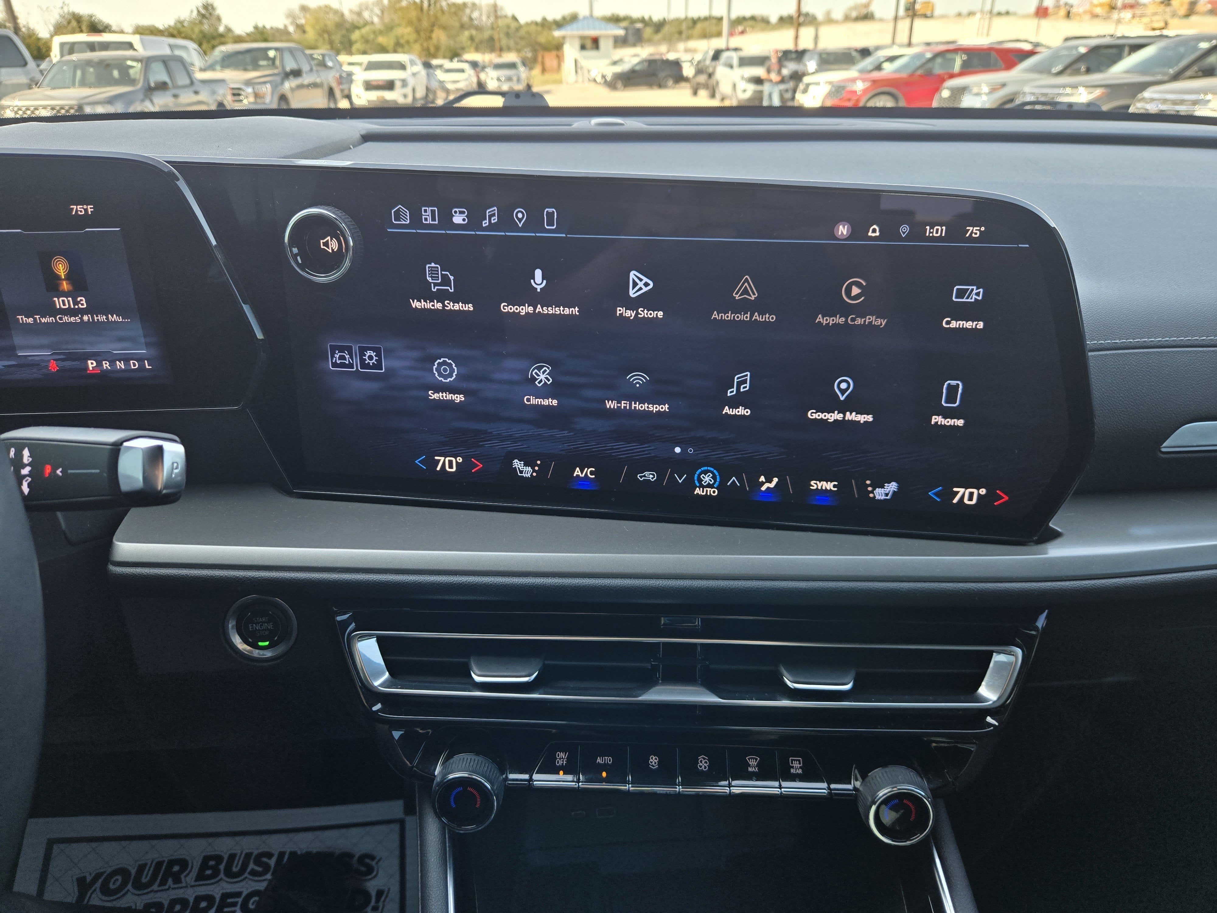 2024 Chevrolet Traverse AWD LT