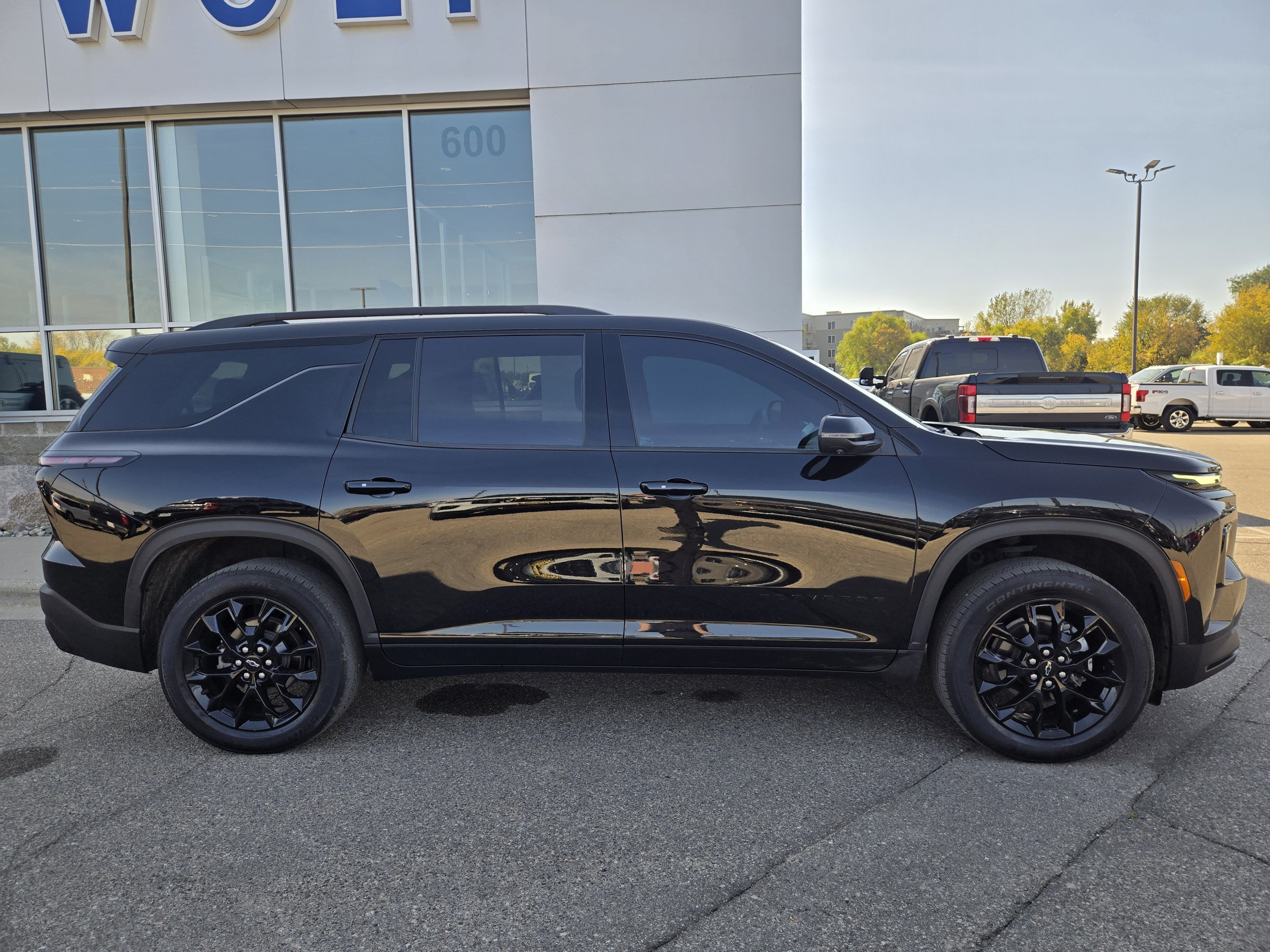 2024 Chevrolet Traverse AWD LT