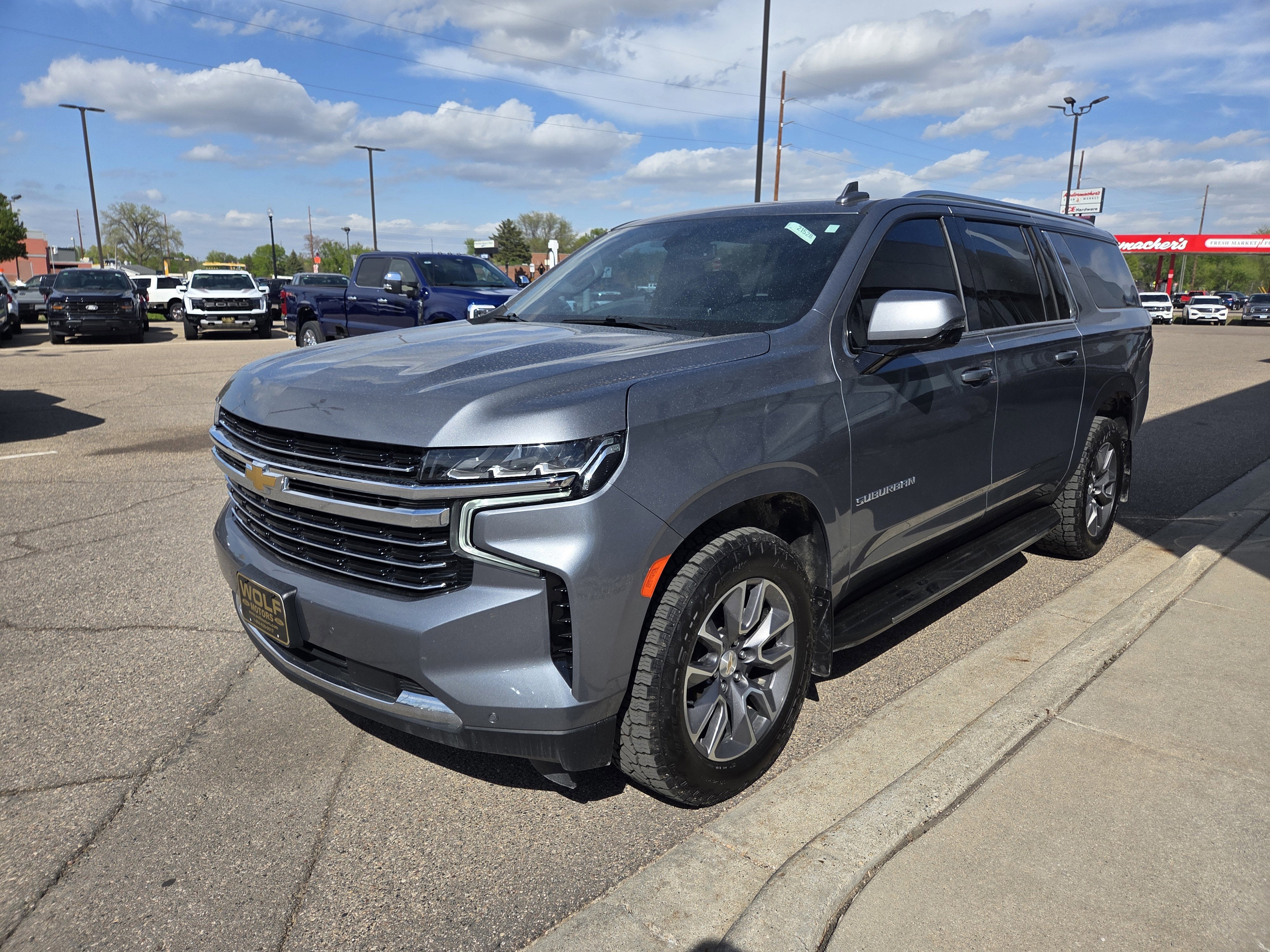 2022 Chevrolet Suburban LT