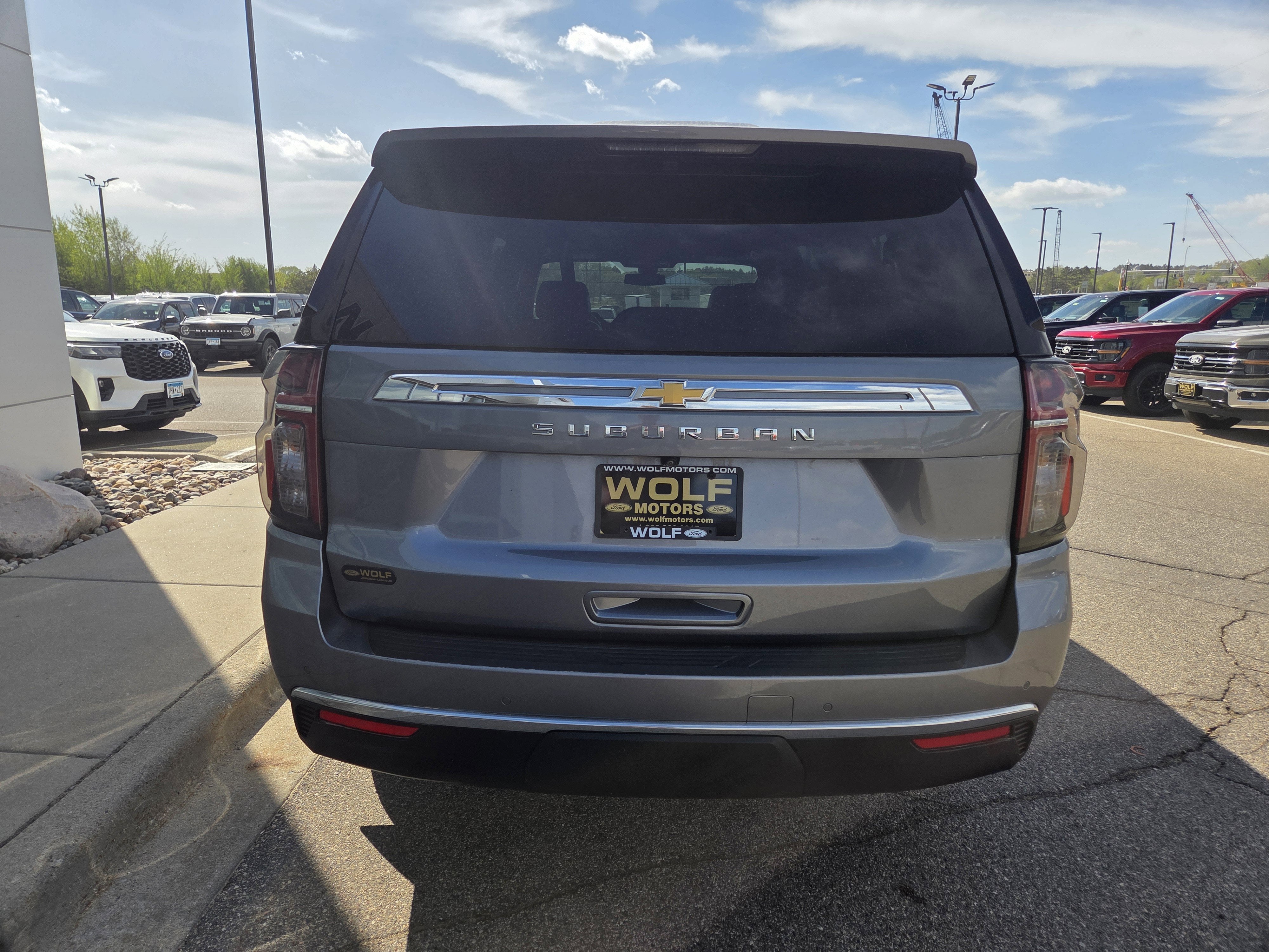 2022 Chevrolet Suburban LT