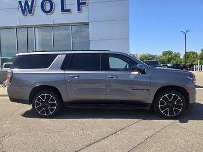 2022 Chevrolet Suburban RST