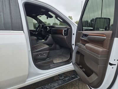 2025 GMC Sierra 3500HD Denali