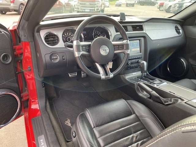 Used 2014 Ford Mustang V6 Premium with VIN 1ZVBP8AM7E5204953 for sale in Jordan, Minnesota