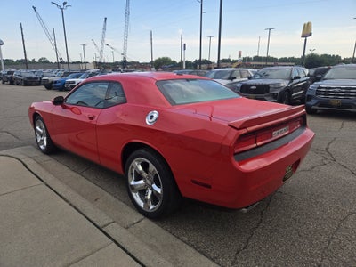 2014 Dodge Challenger SXT Plus
