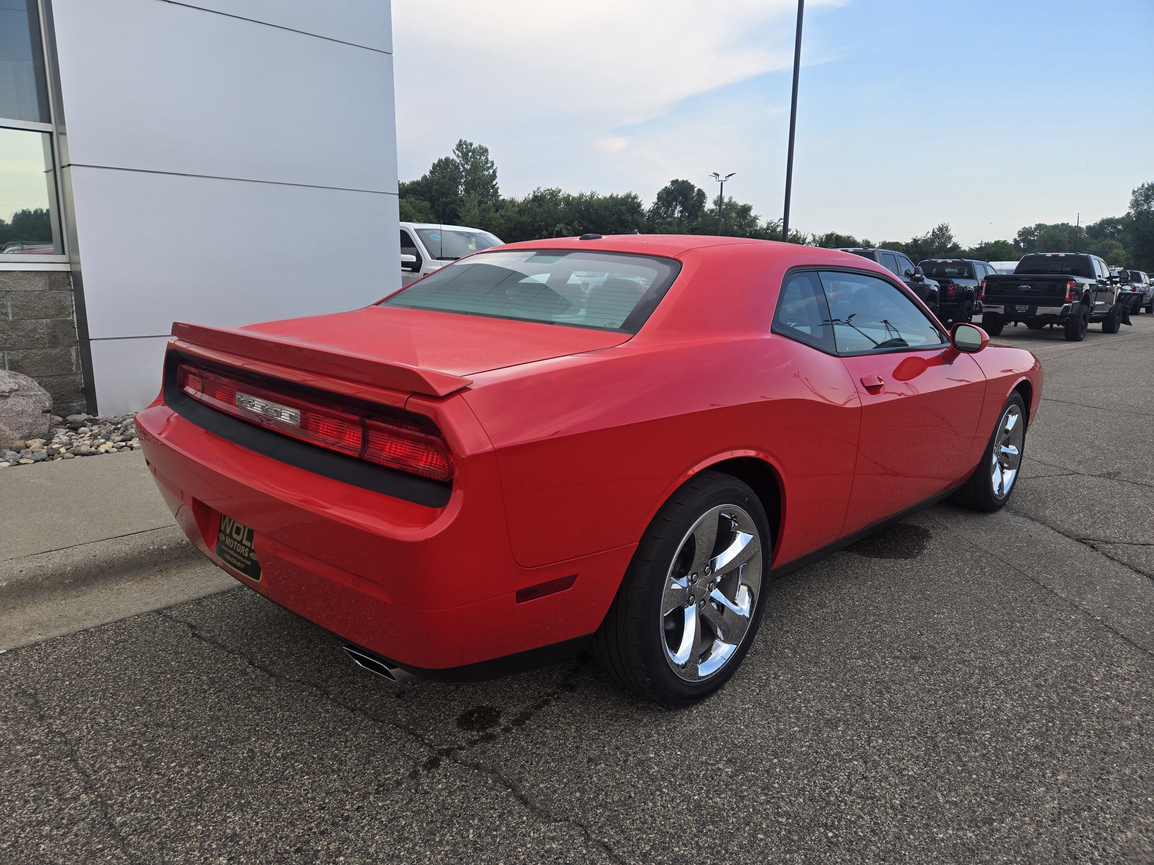 2014 Dodge Challenger SXT Plus