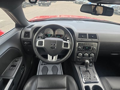 2014 Dodge Challenger SXT Plus