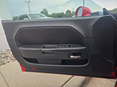 2014 Dodge Challenger SXT Plus