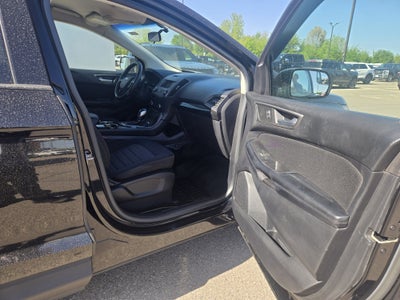 2016 Ford Edge SE