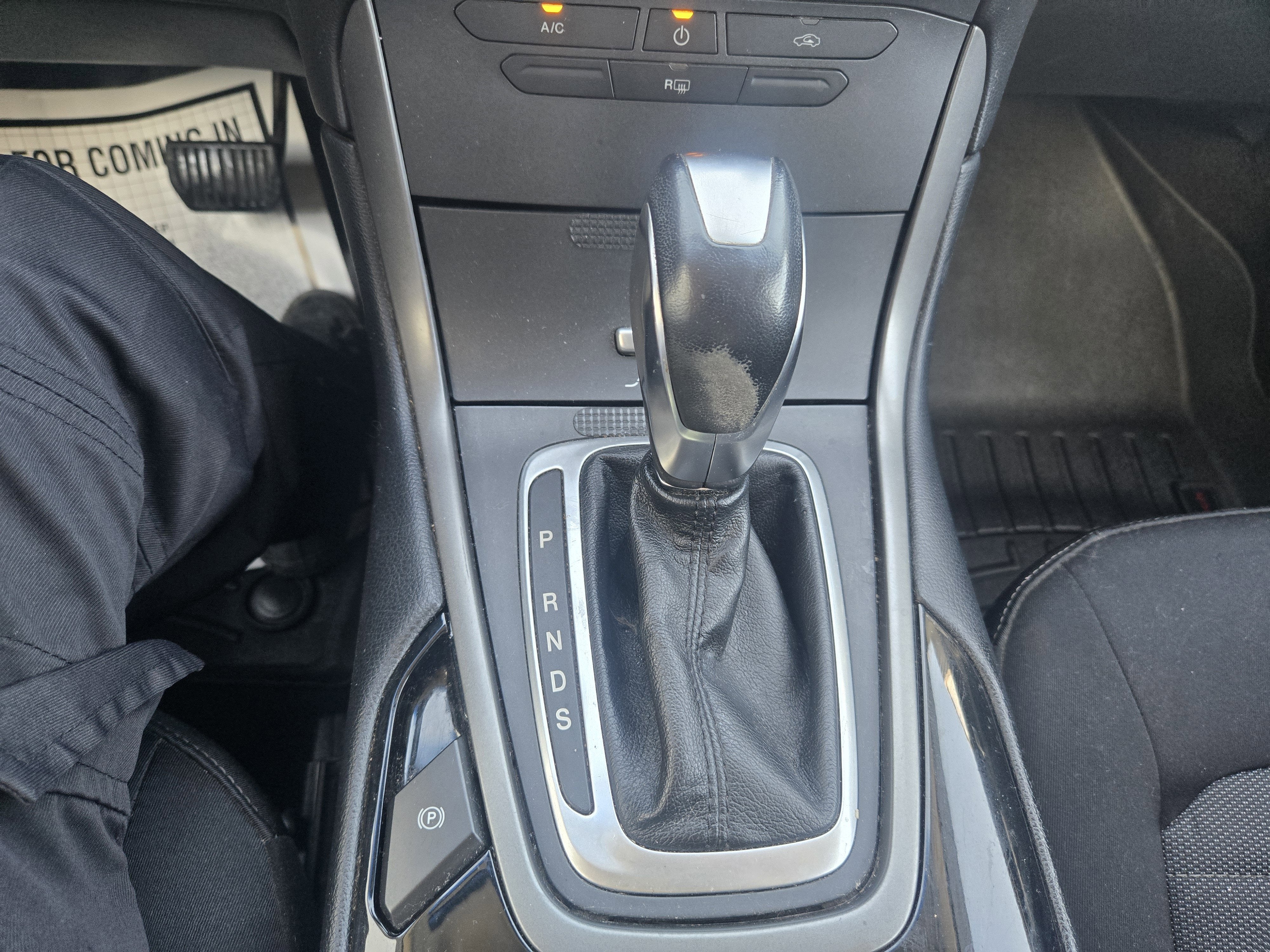 2016 Ford Edge SE