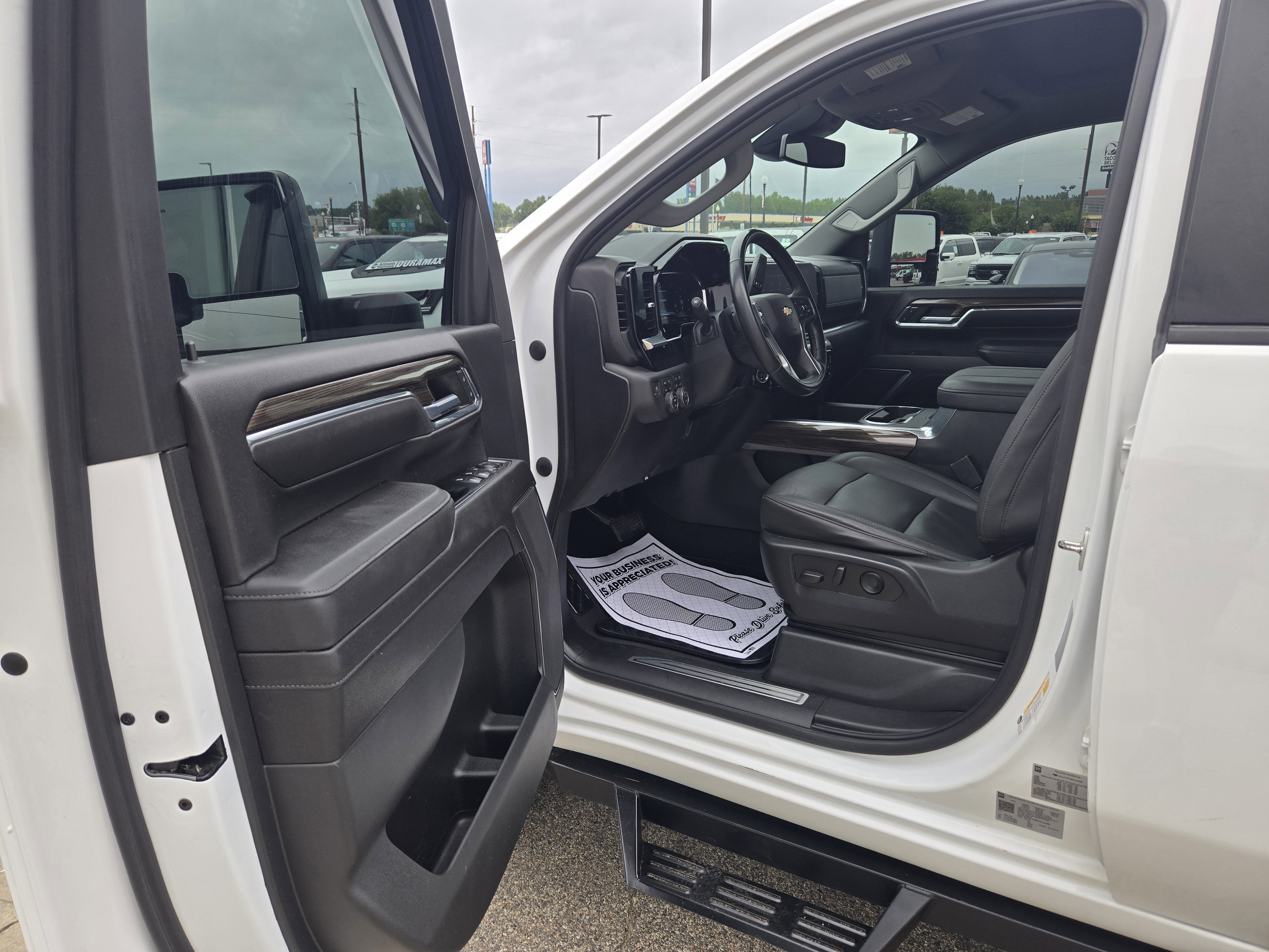 2024 Chevrolet Silverado 3500HD LT