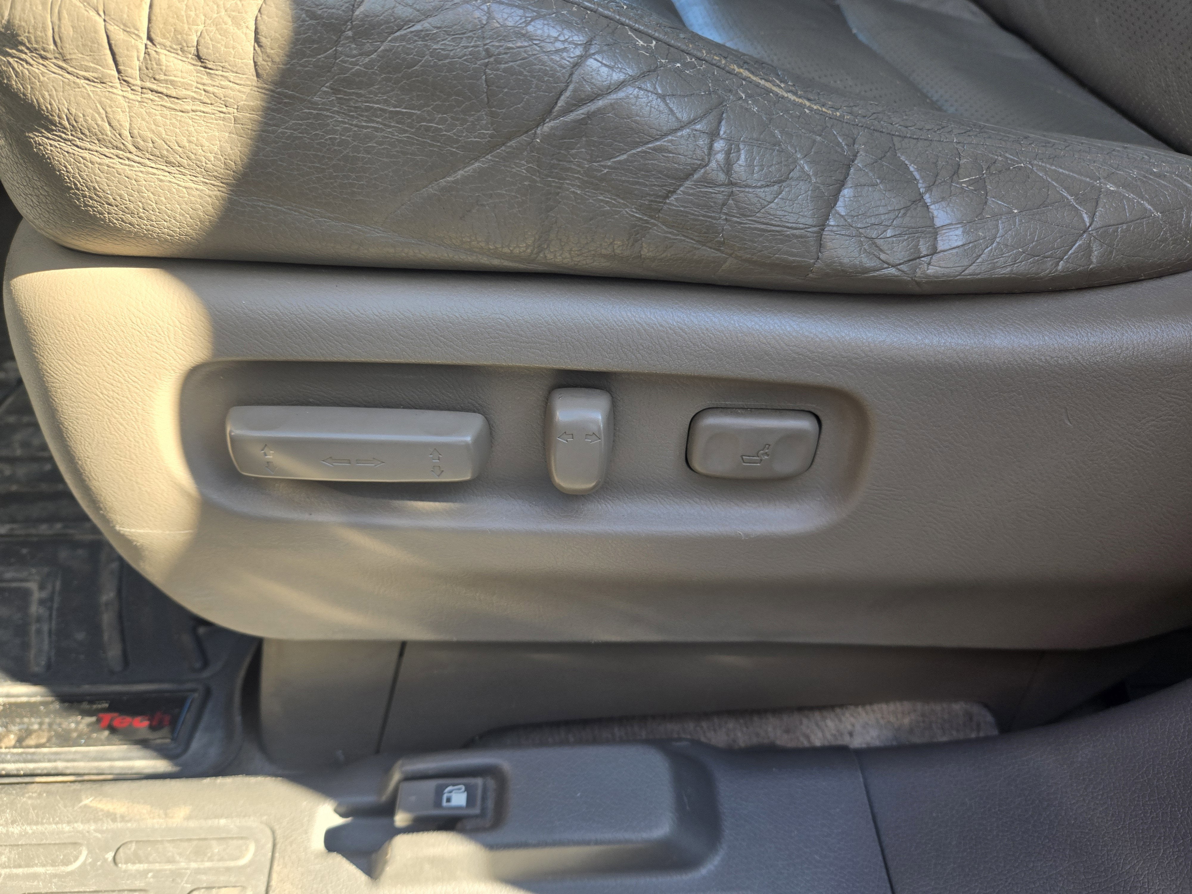 2007 Honda Ridgeline RTL w/Leather & Navi