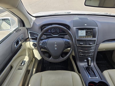 2017 Lincoln MKT Elite