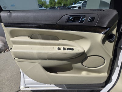 2017 Lincoln MKT Elite